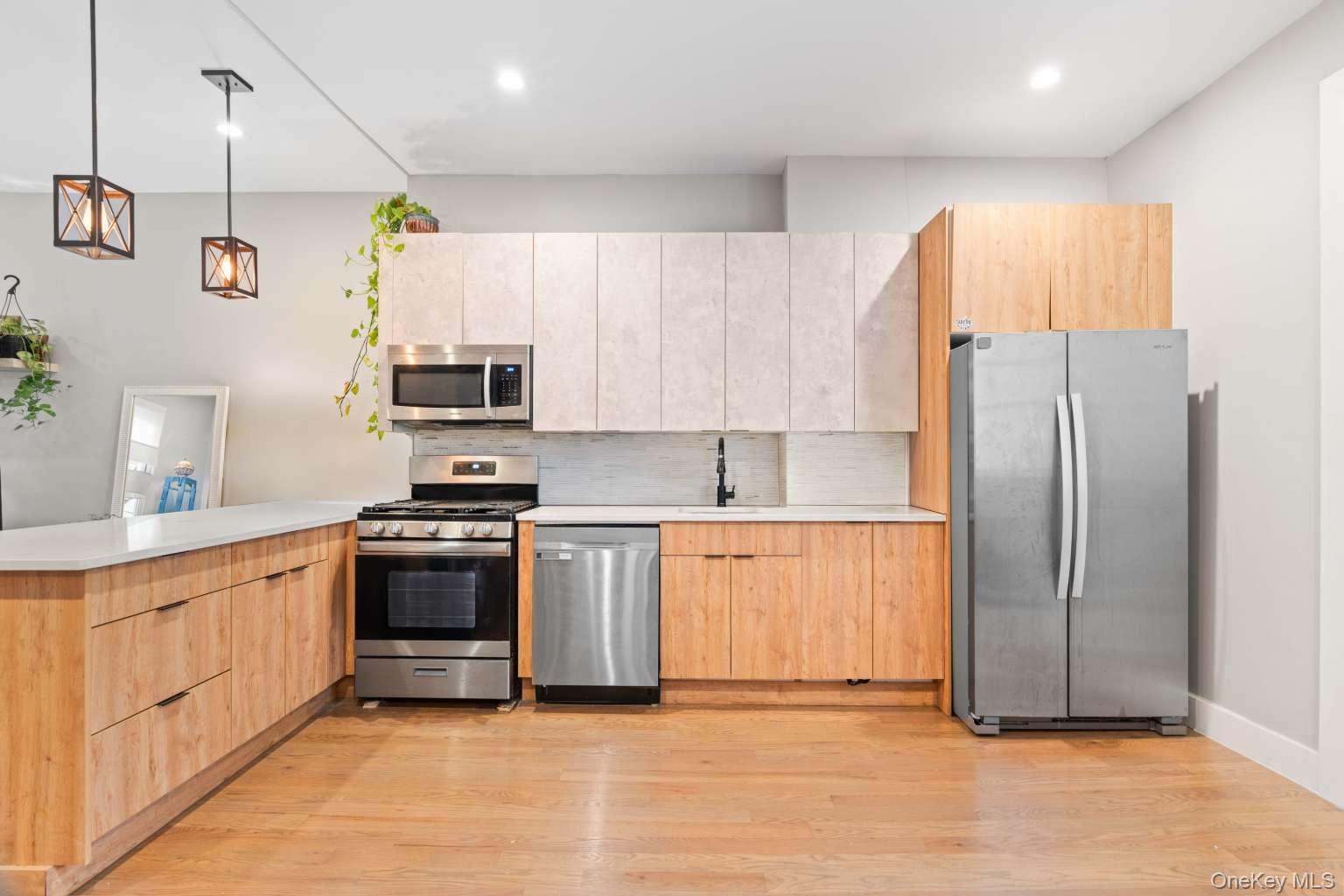 Single Family 8th  Brooklyn, NY 11215, MLS-938611-4