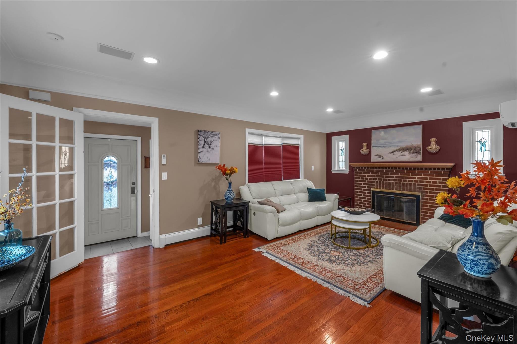 Single Family Liberty Nassau County, NY 11580, MLS-938633-3