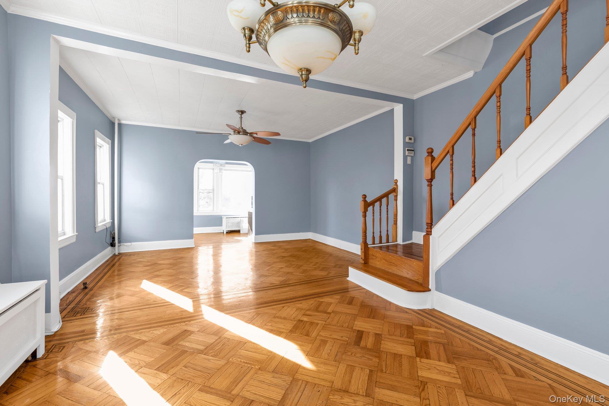 Single Family Vanderveer  Queens, NY 11427, MLS-938642-6