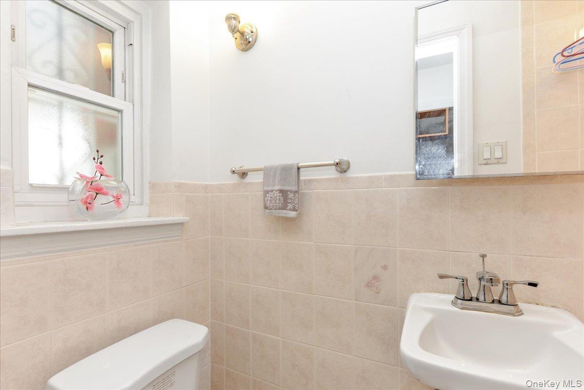 Single Family 39 Queens, NY 11358, MLS-938650-14