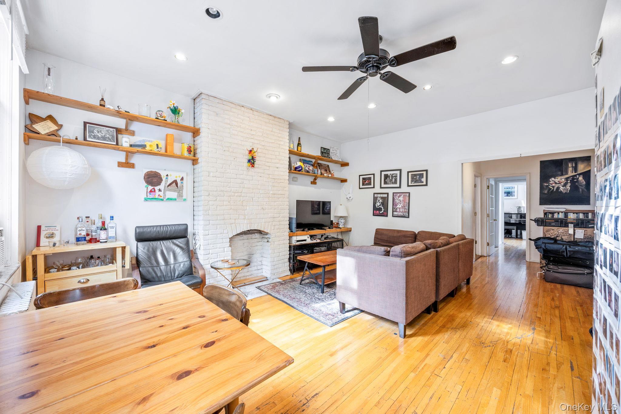 Single Family N 8th St  Brooklyn, NY 11211, MLS-938652-10