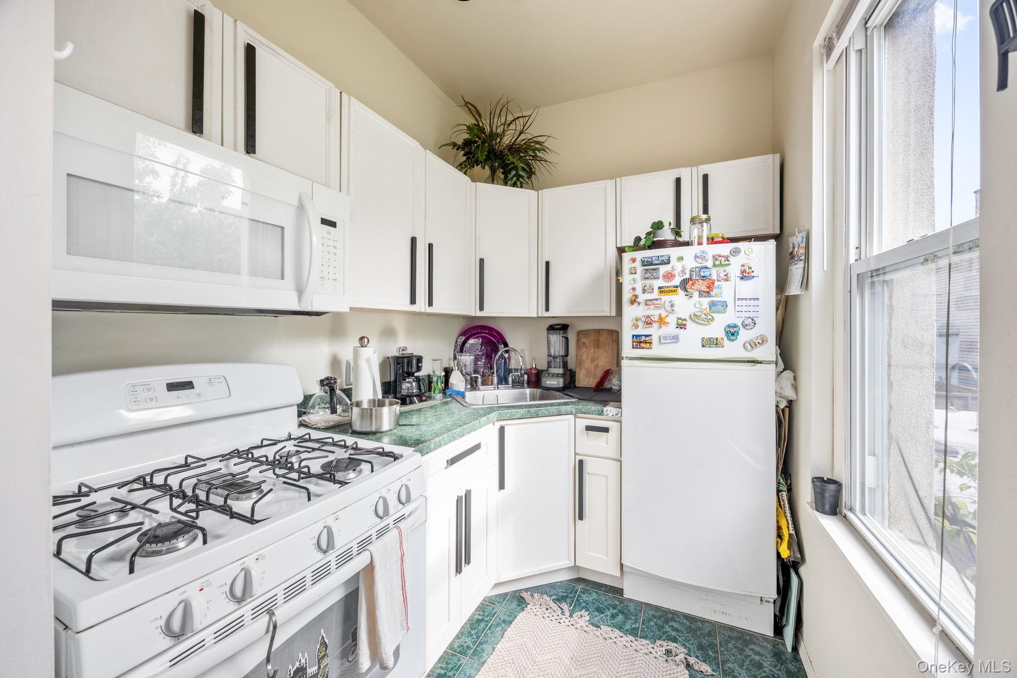 Single Family N 8th St  Brooklyn, NY 11211, MLS-938652-18