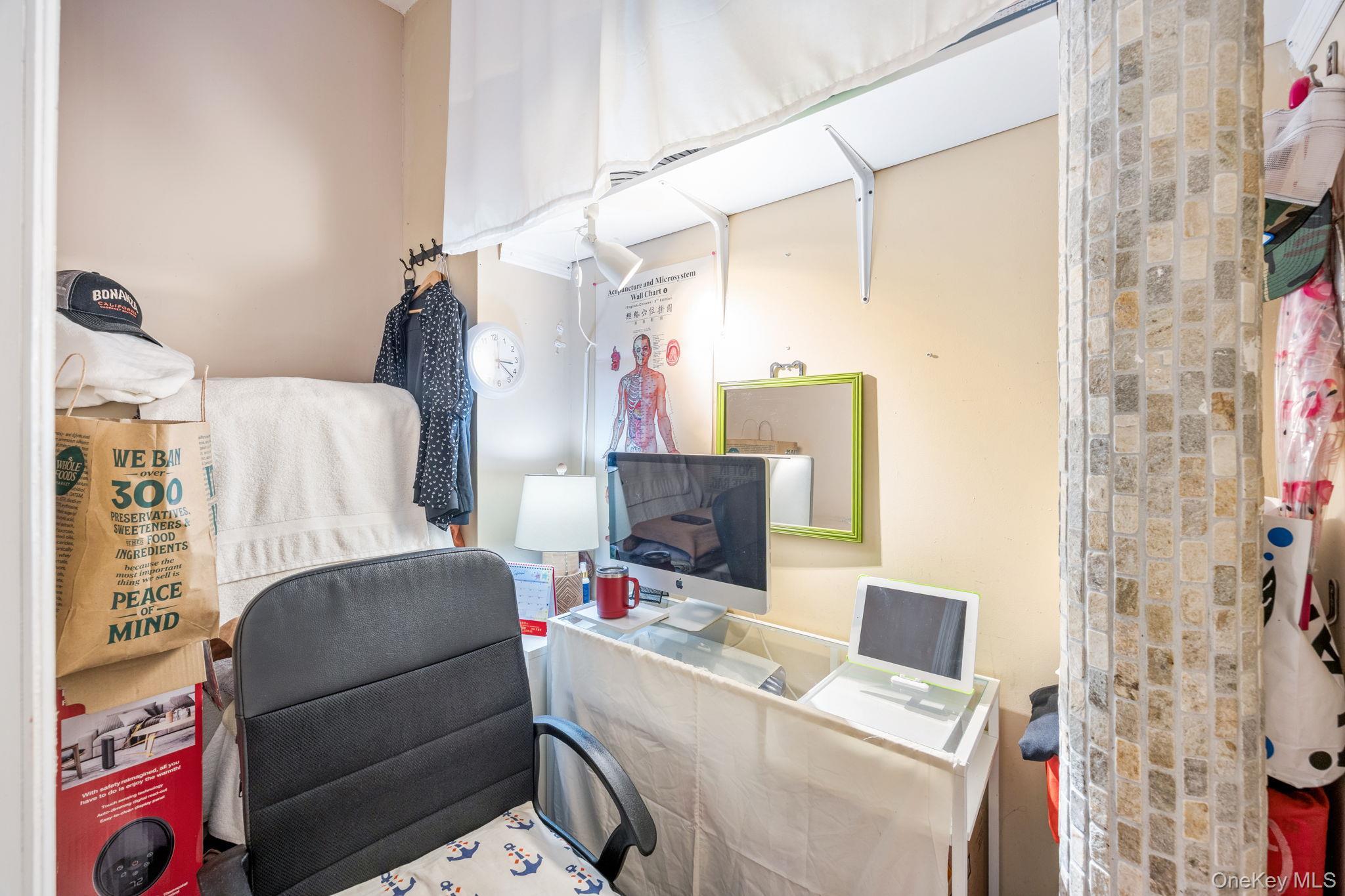 Single Family N 8th St  Brooklyn, NY 11211, MLS-938652-6