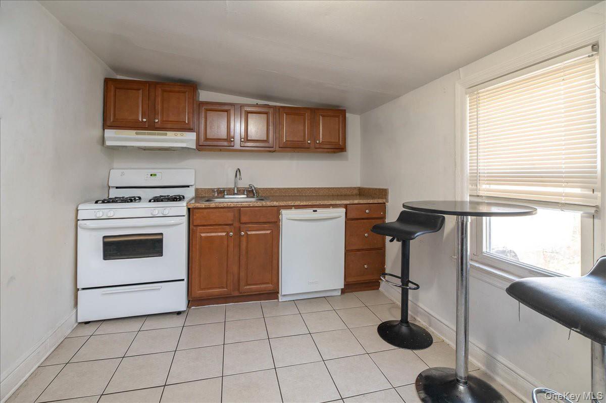 Single Family Catherine  Rockland County, NY 10960, MLS-938664-14