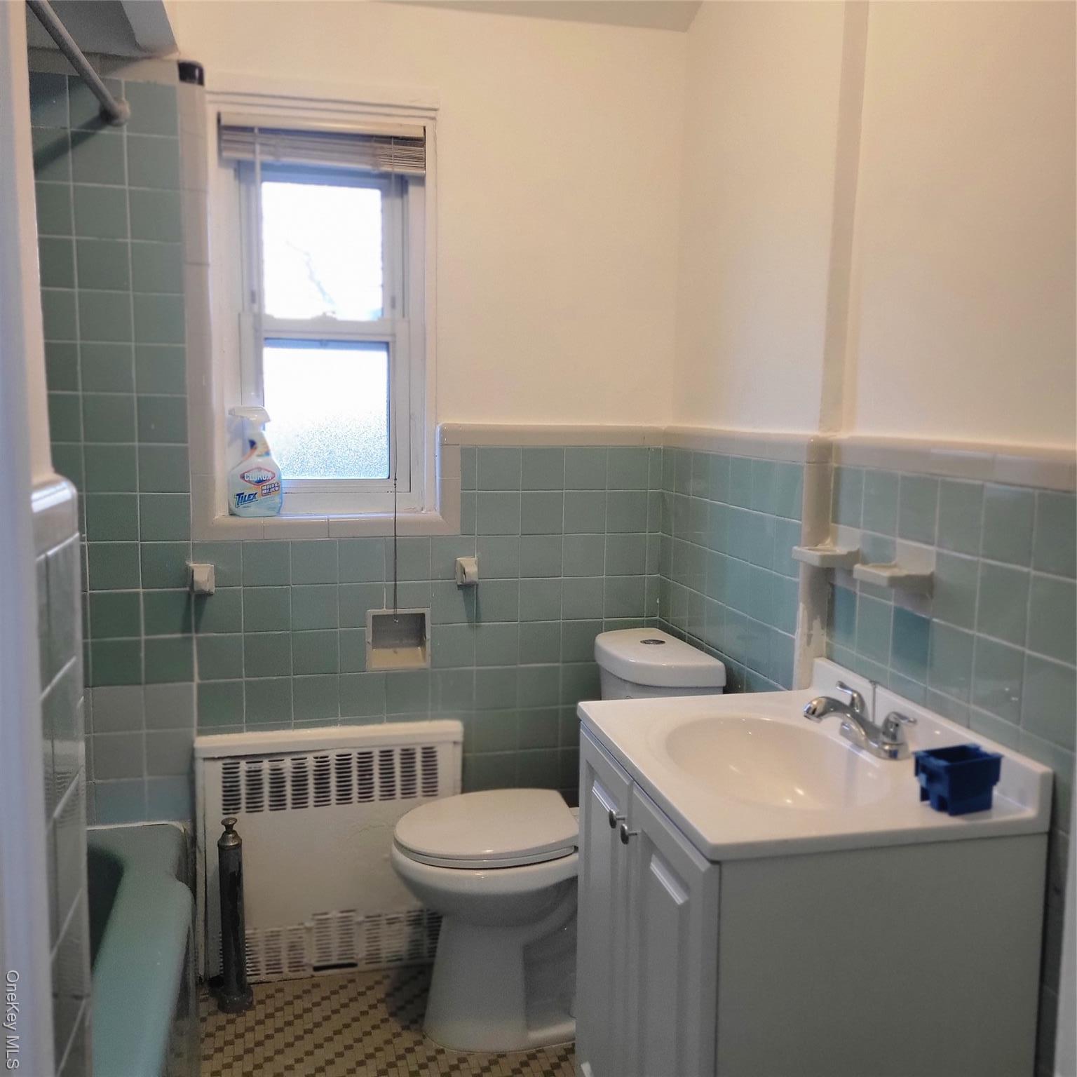 Single Family 203rd Queens, NY 11412, MLS-938701-10