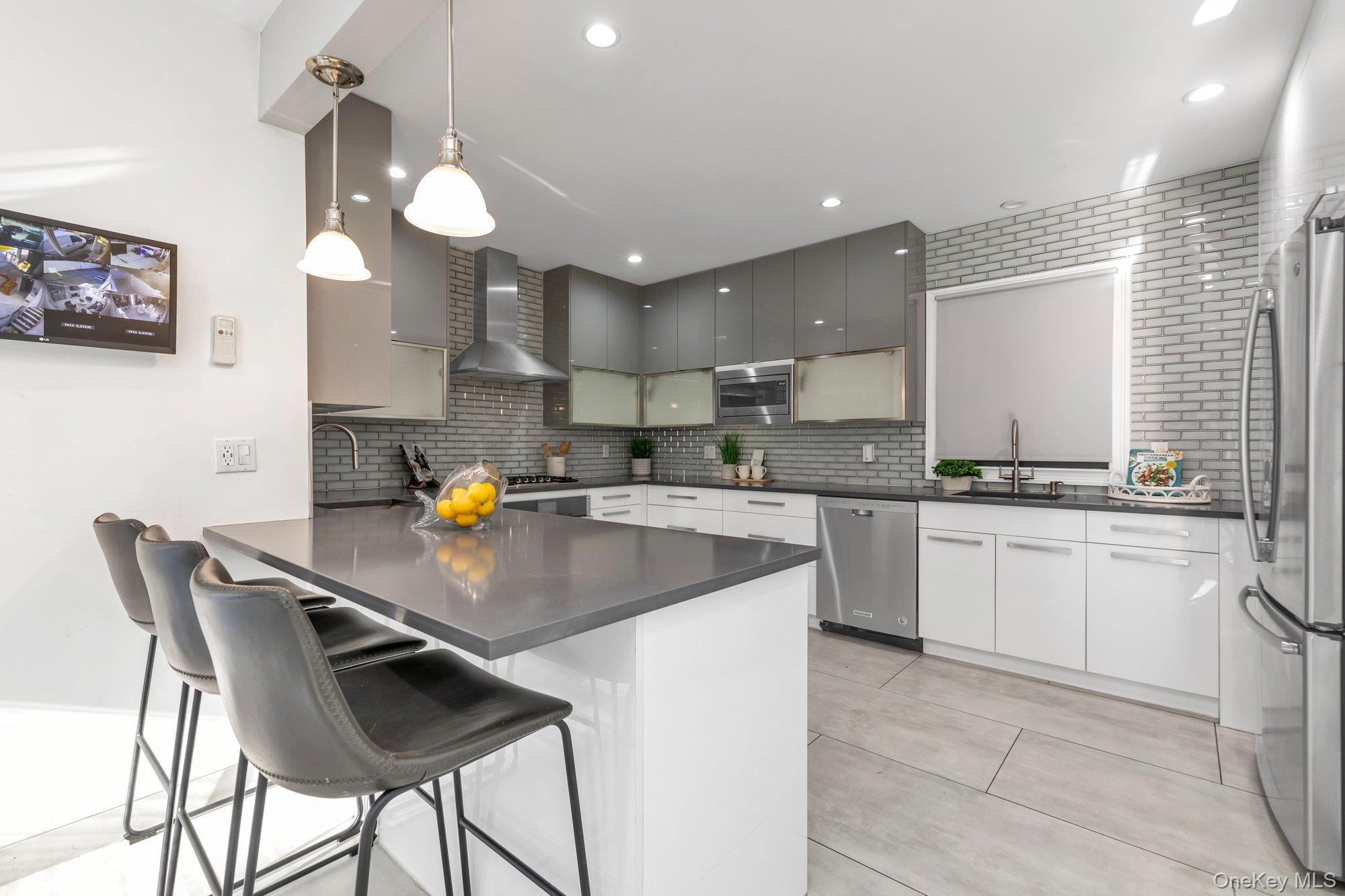 Single Family 116th Queens, NY 11418, MLS-938704-8