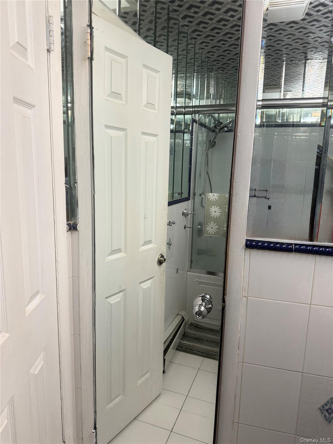 Single Family 220th Queens, NY 11413, MLS-938705-9