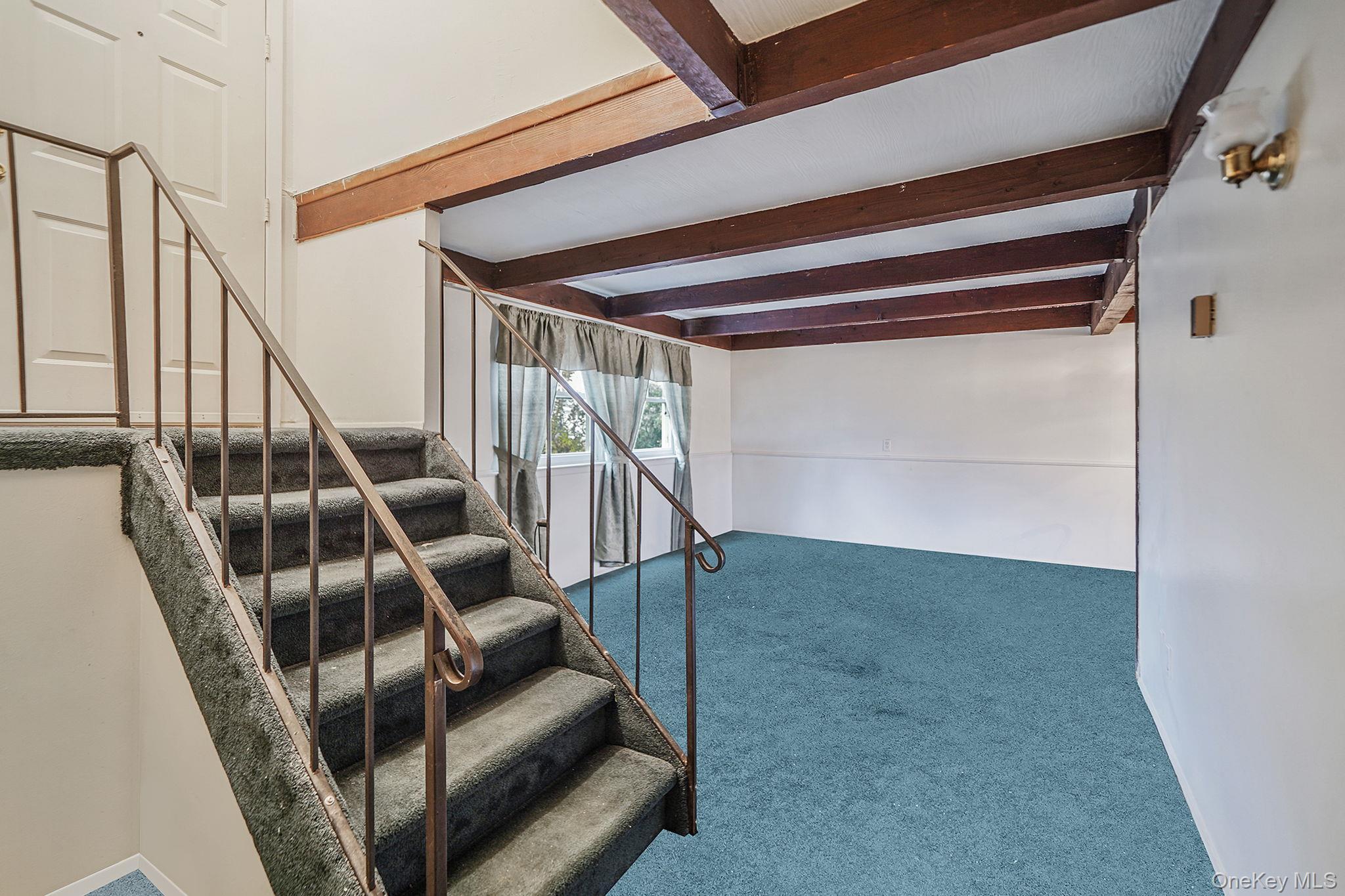 Single Family Cabin  Suffolk County, NY 11733, MLS-938730-10