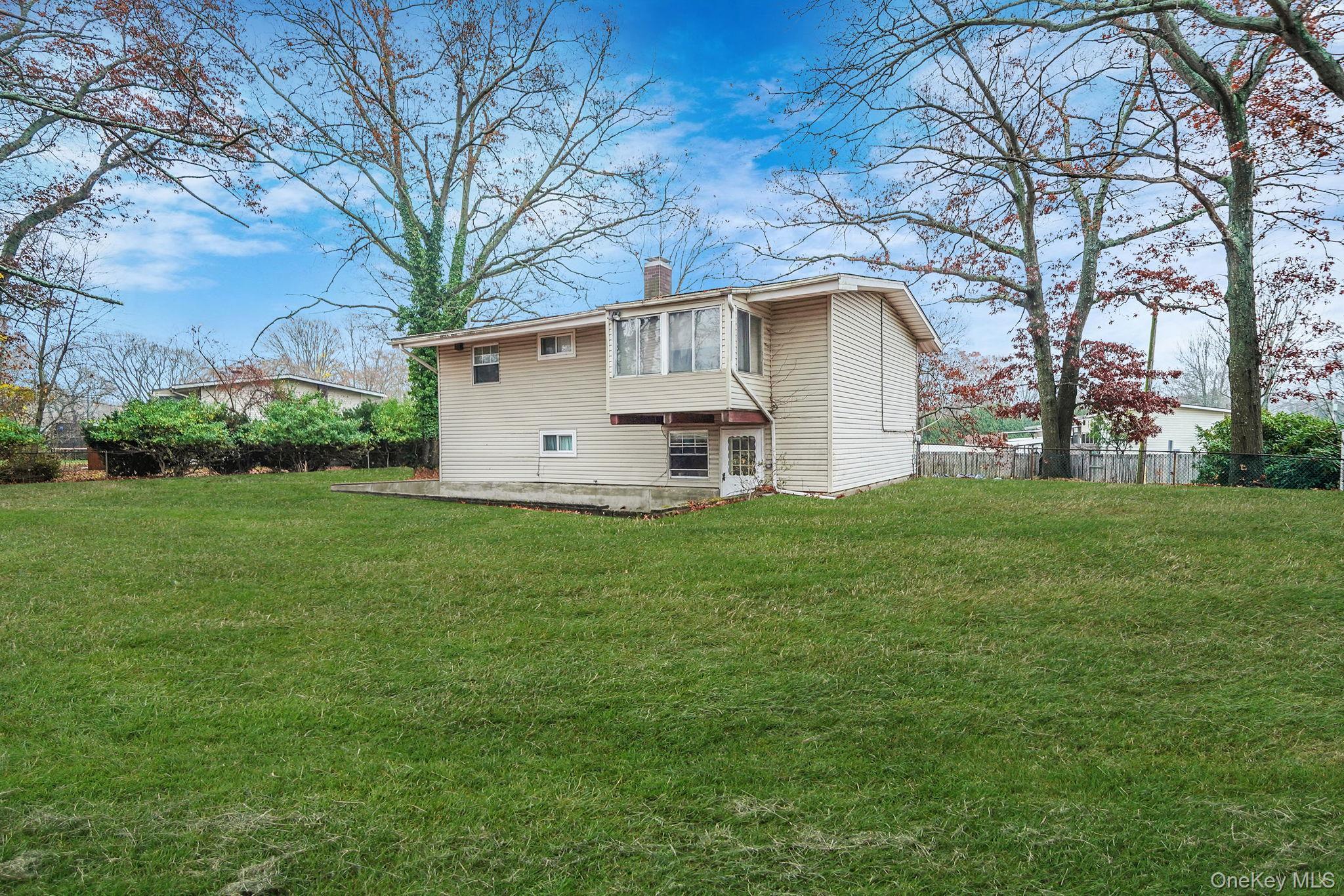 Single Family Cabin  Suffolk County, NY 11733, MLS-938730-24