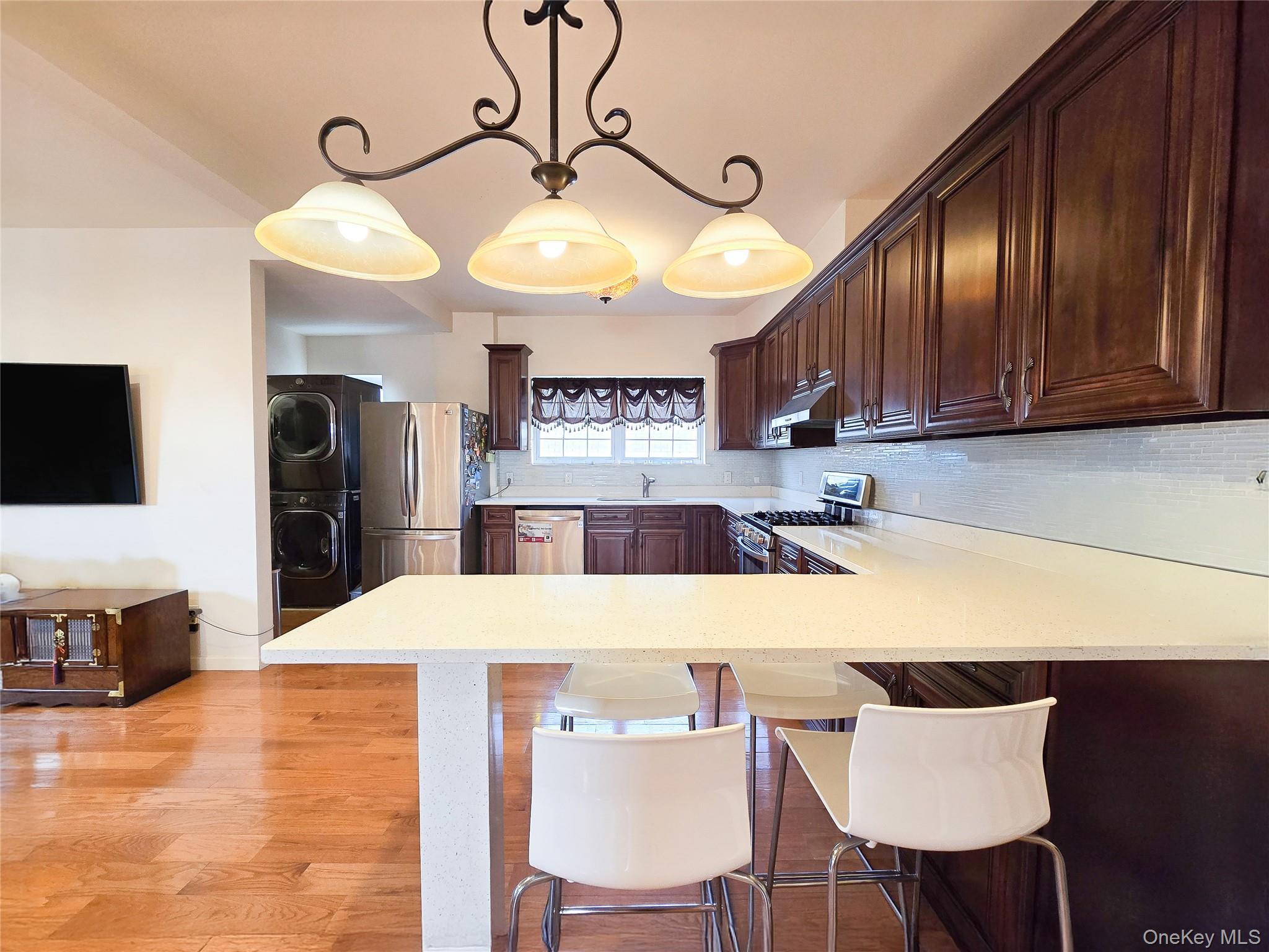 Single Family 155  Queens, NY 11354, MLS-938758-2