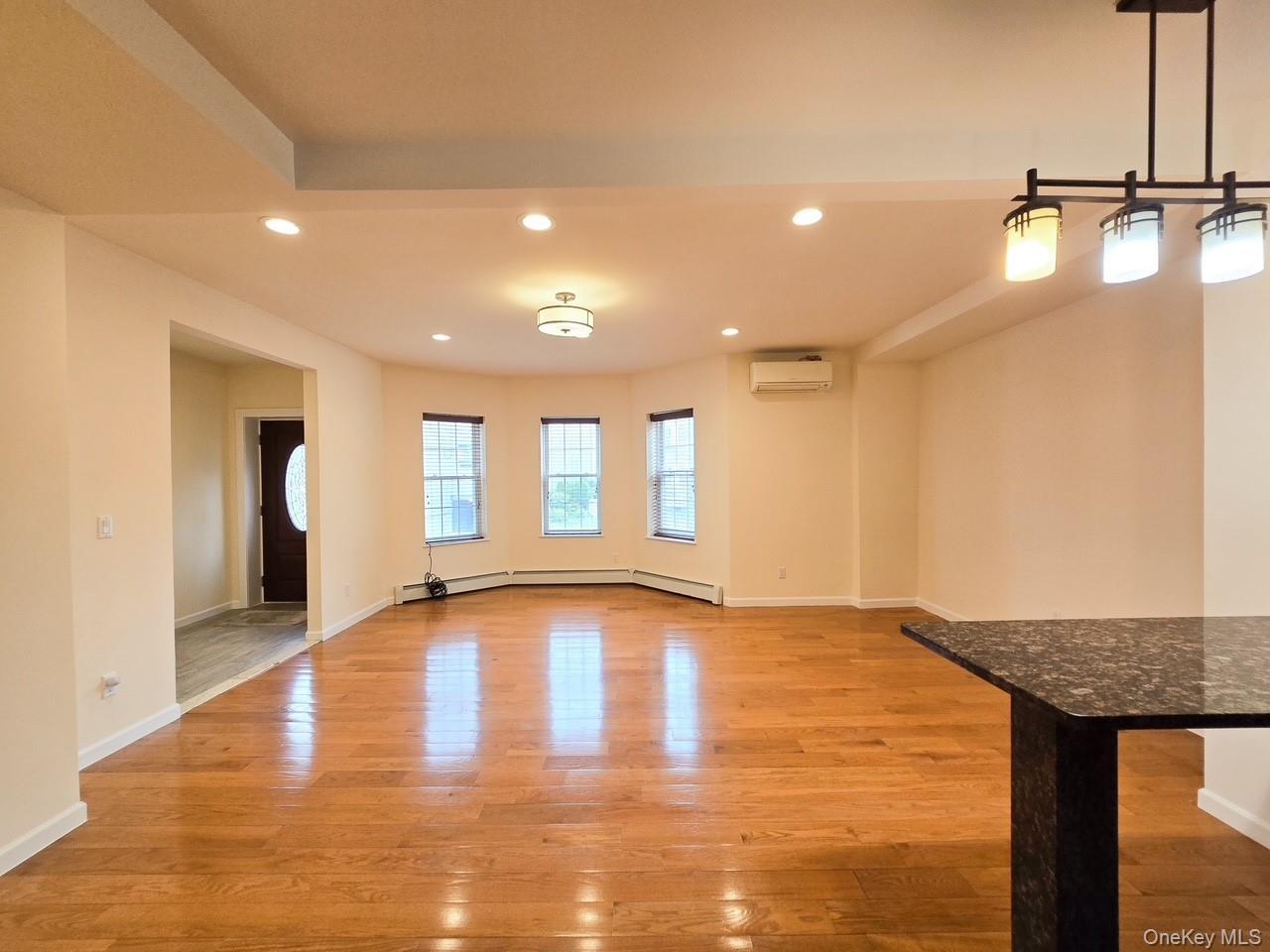 Single Family 155  Queens, NY 11354, MLS-938758-21