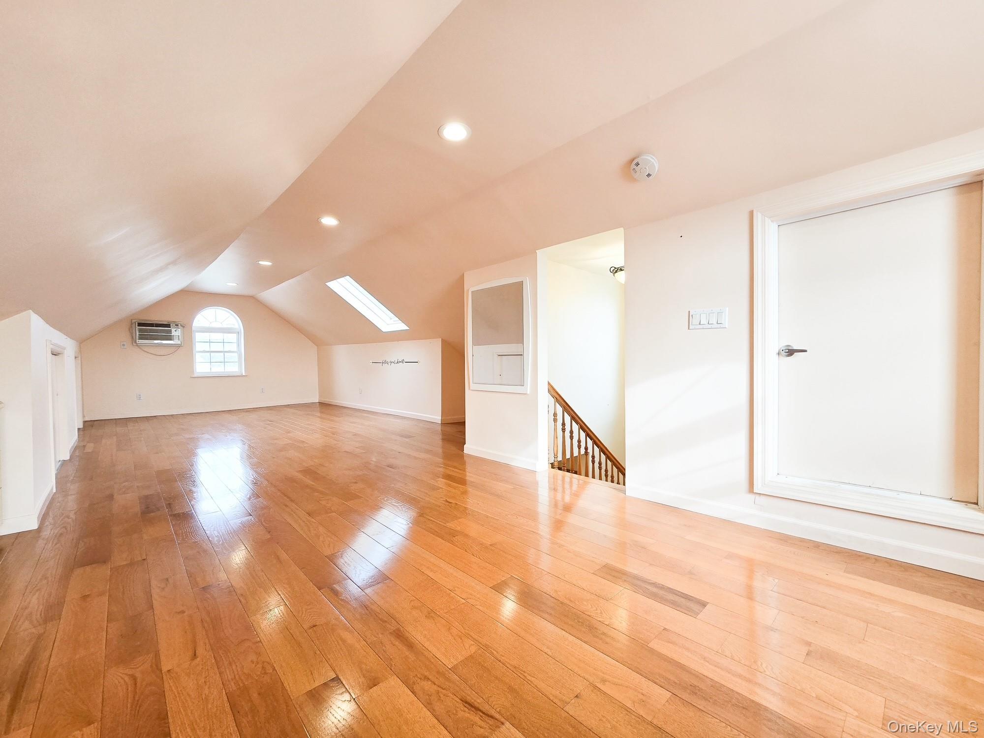 Single Family 155  Queens, NY 11354, MLS-938758-31