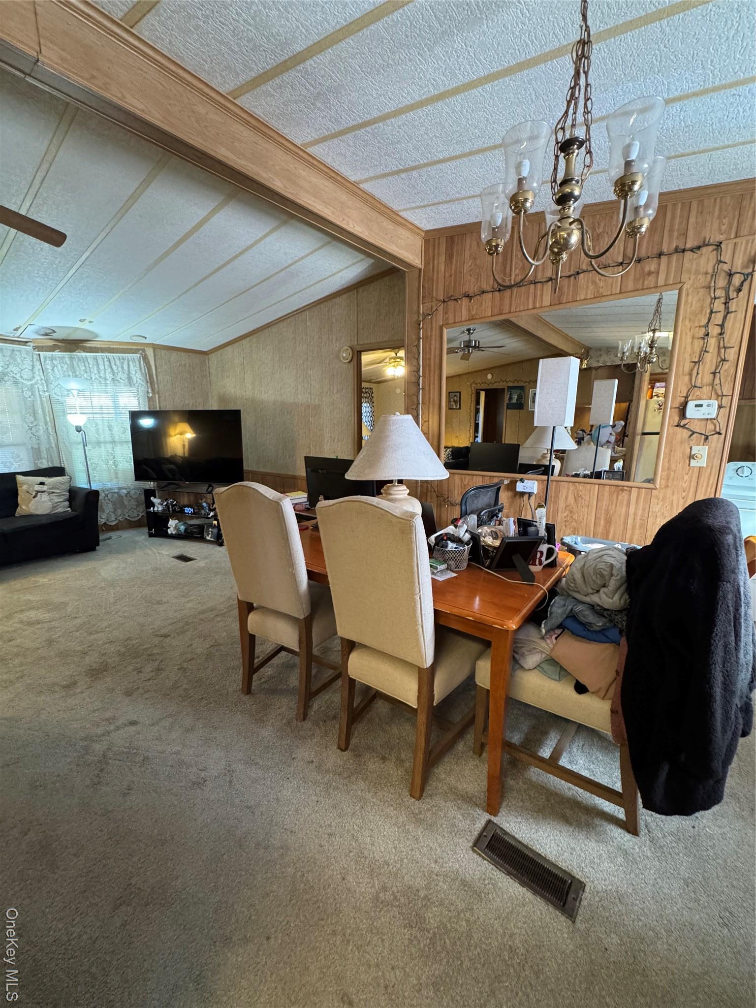 Single Family Willow Suffolk County, NY 11942, MLS-938765-9