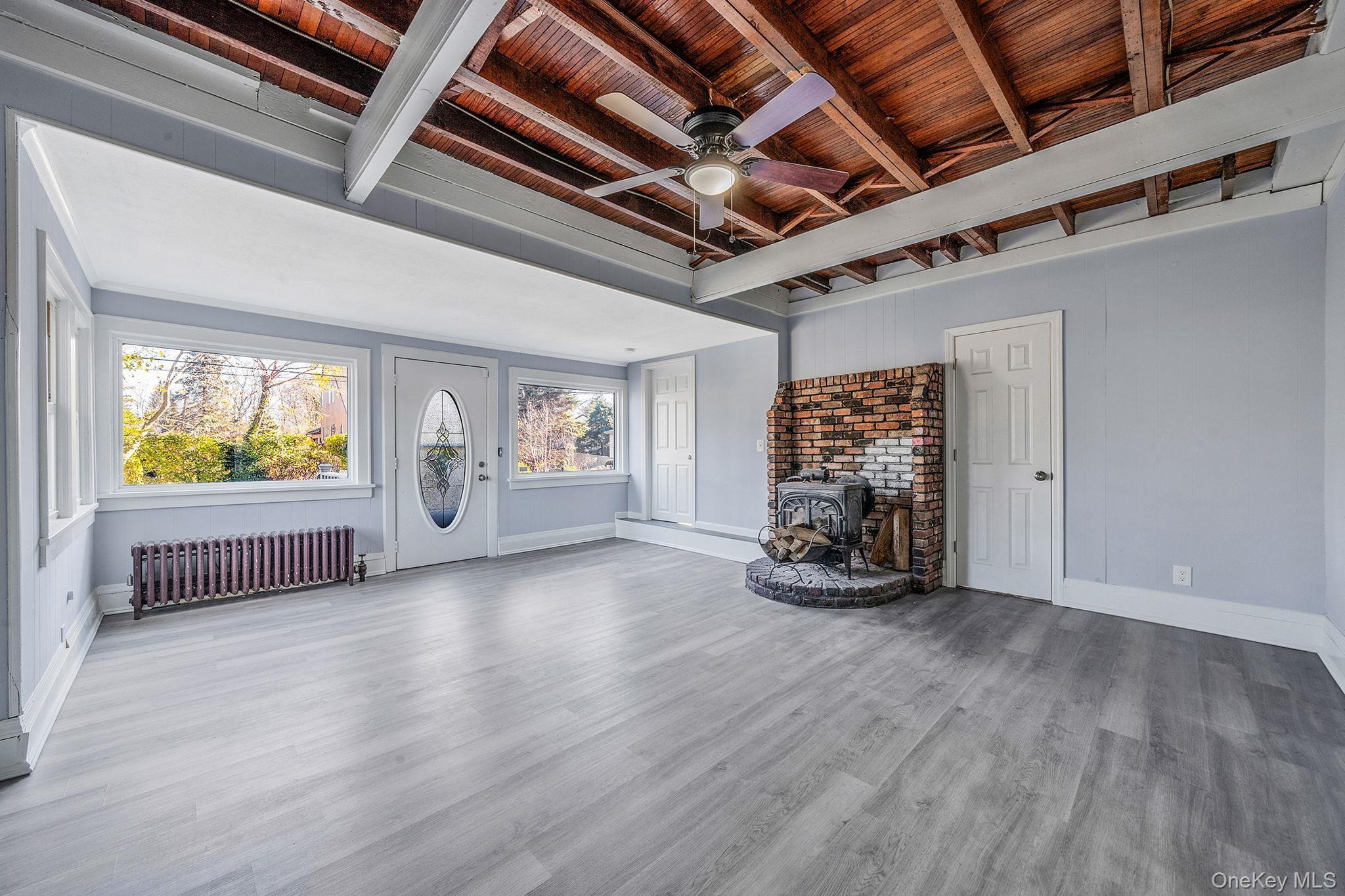 Single Family Lynbrook  Suffolk County, NY 11789, MLS-938766-15