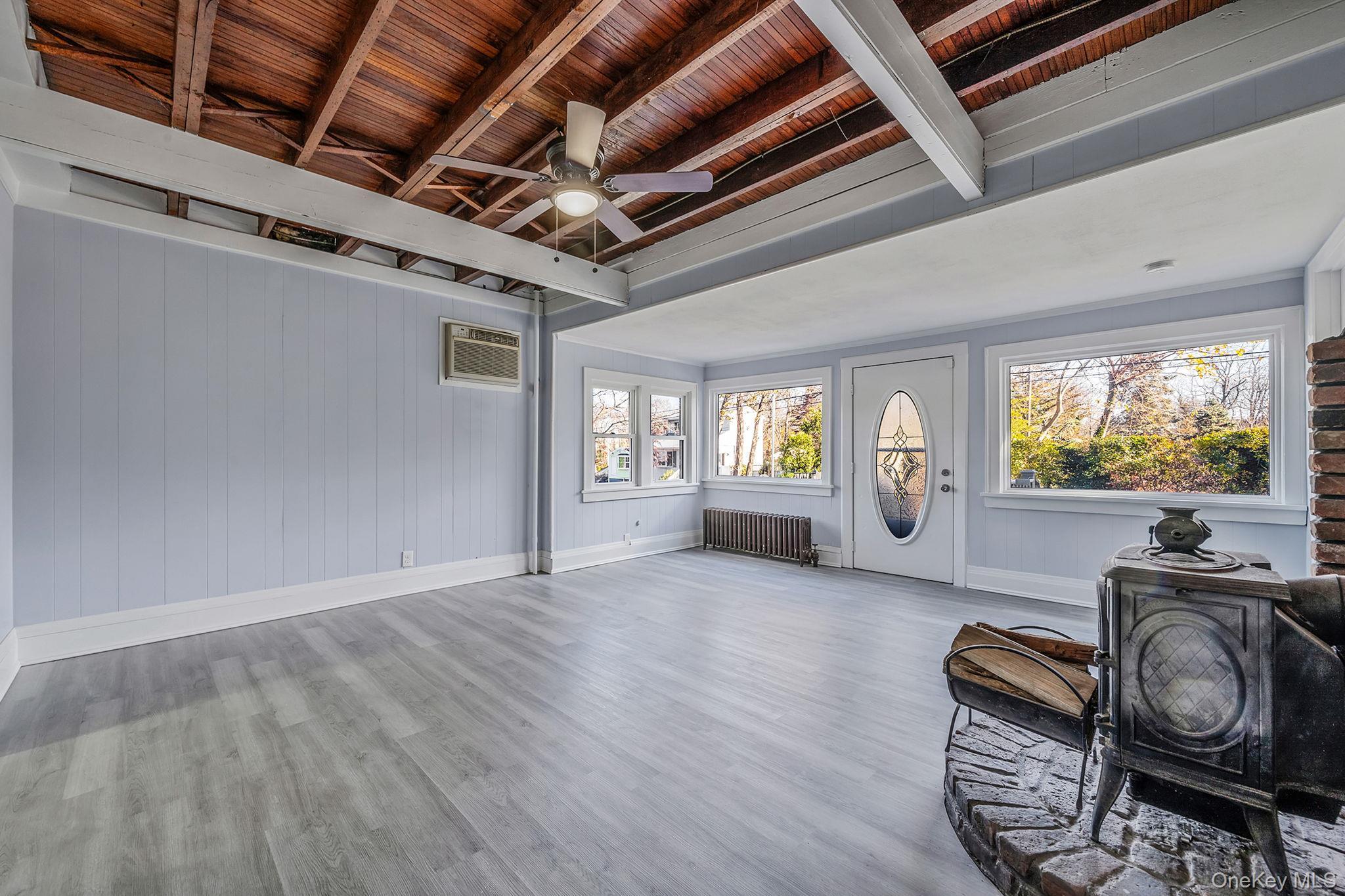 Single Family Lynbrook  Suffolk County, NY 11789, MLS-938766-17