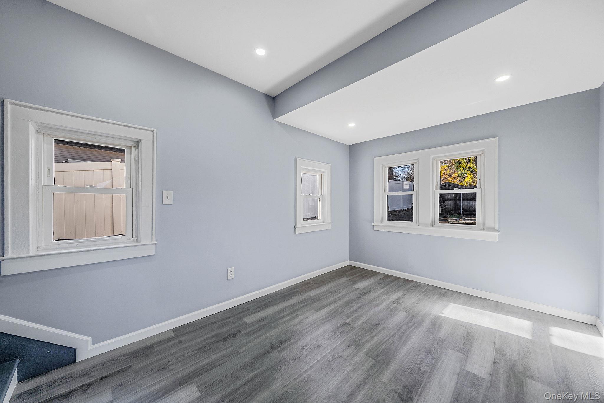 Single Family Lynbrook  Suffolk County, NY 11789, MLS-938766-21