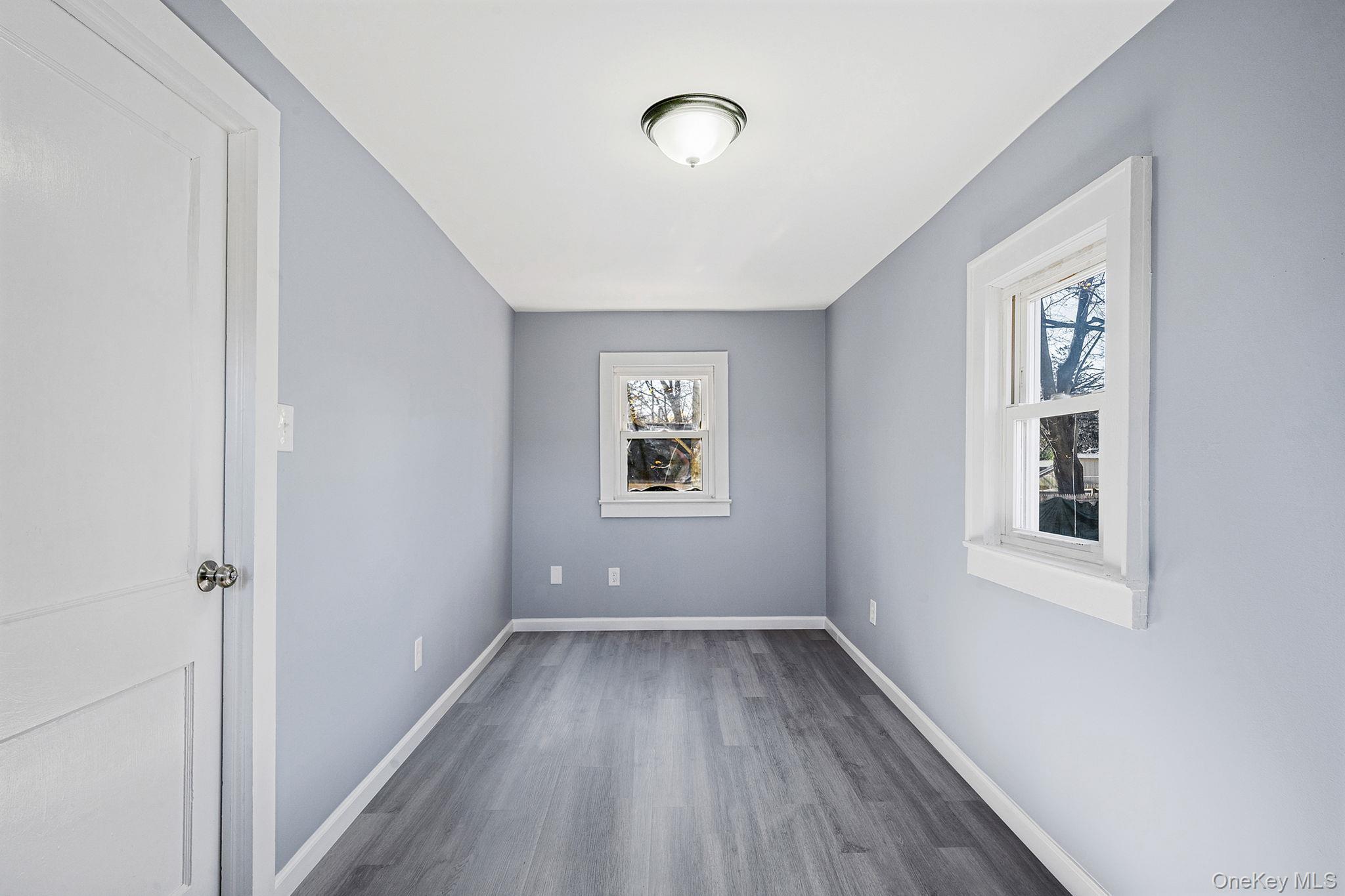 Single Family Lynbrook  Suffolk County, NY 11789, MLS-938766-29