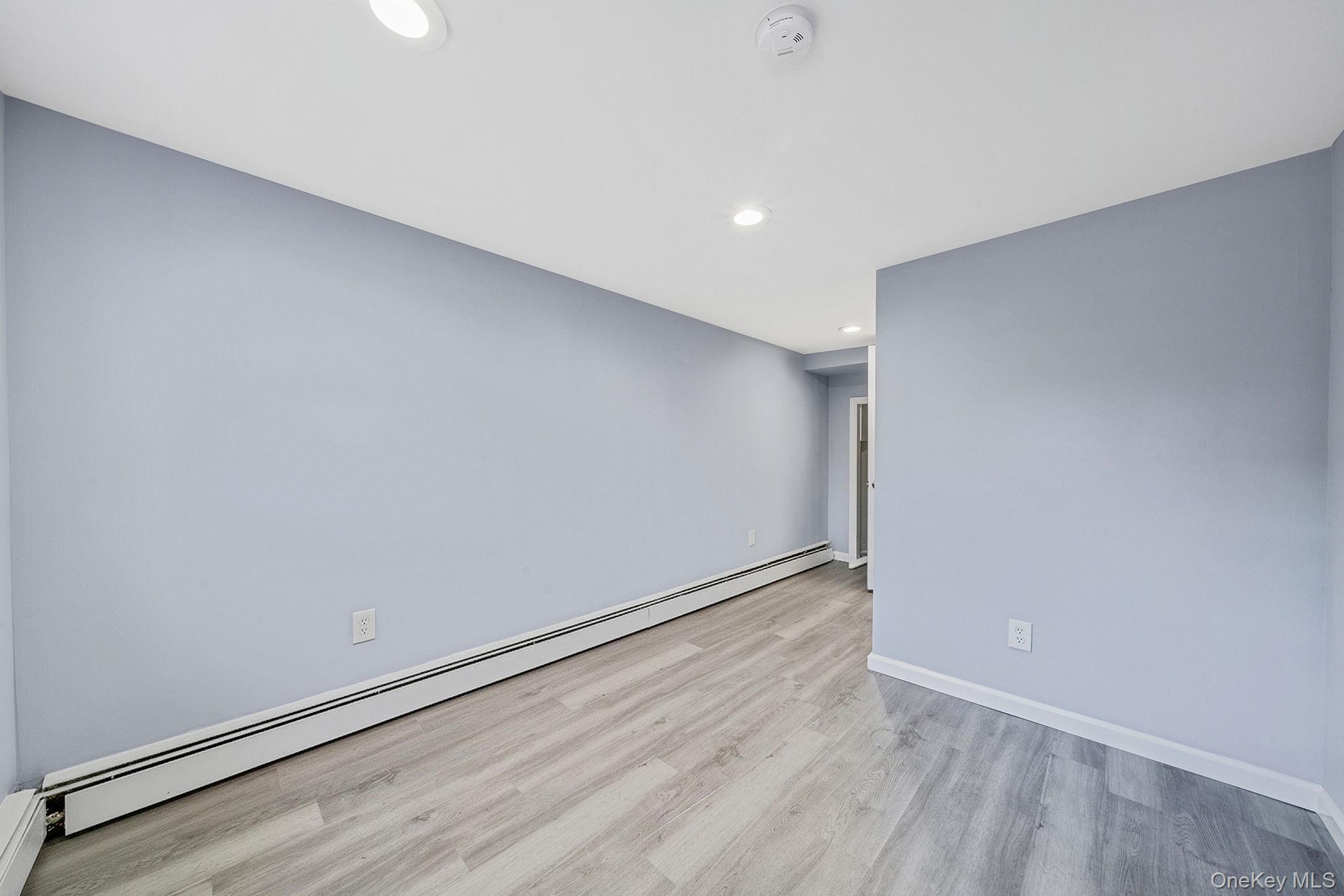 Single Family Lynbrook  Suffolk County, NY 11789, MLS-938766-34