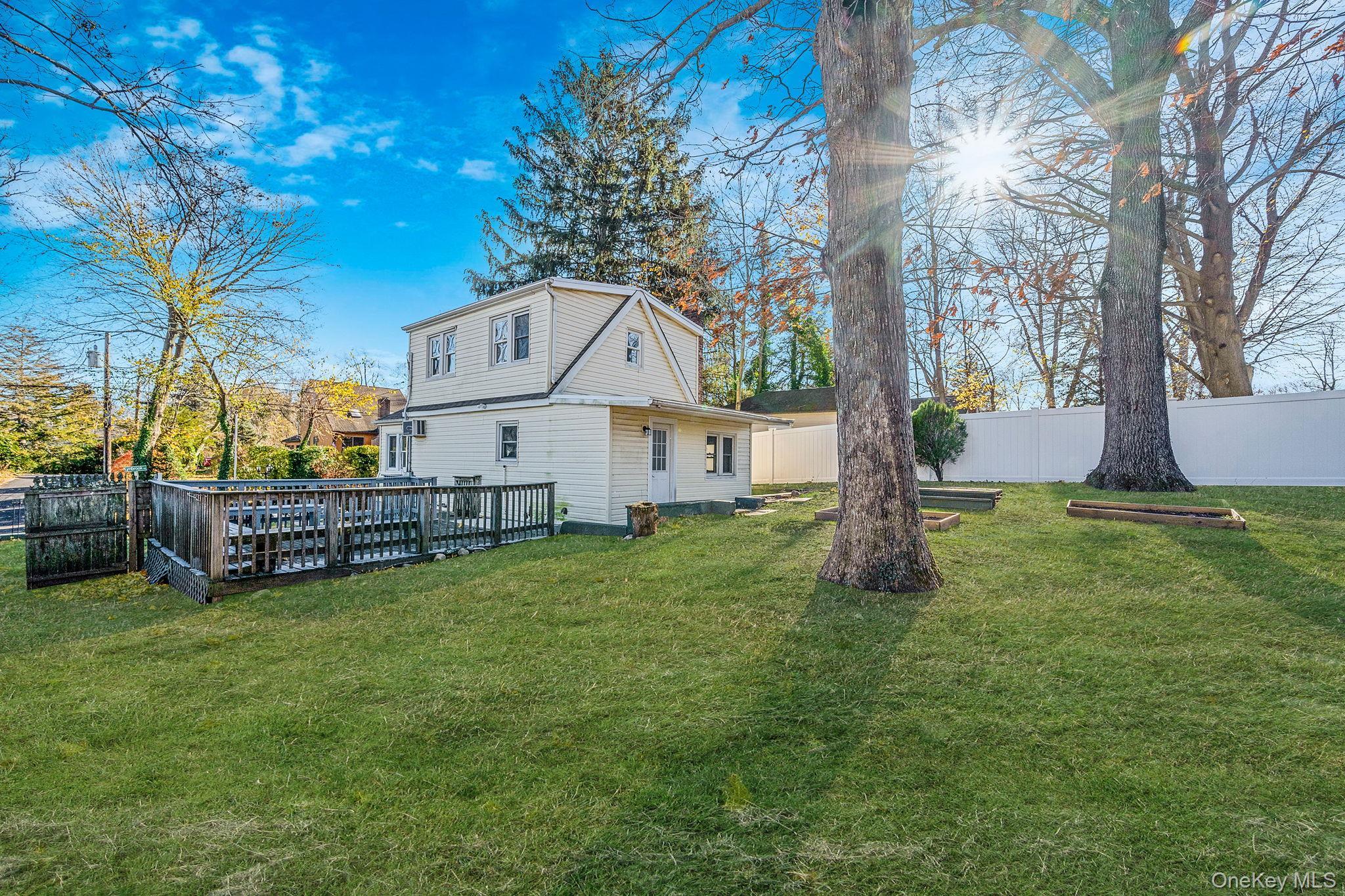 Single Family Lynbrook  Suffolk County, NY 11789, MLS-938766-9