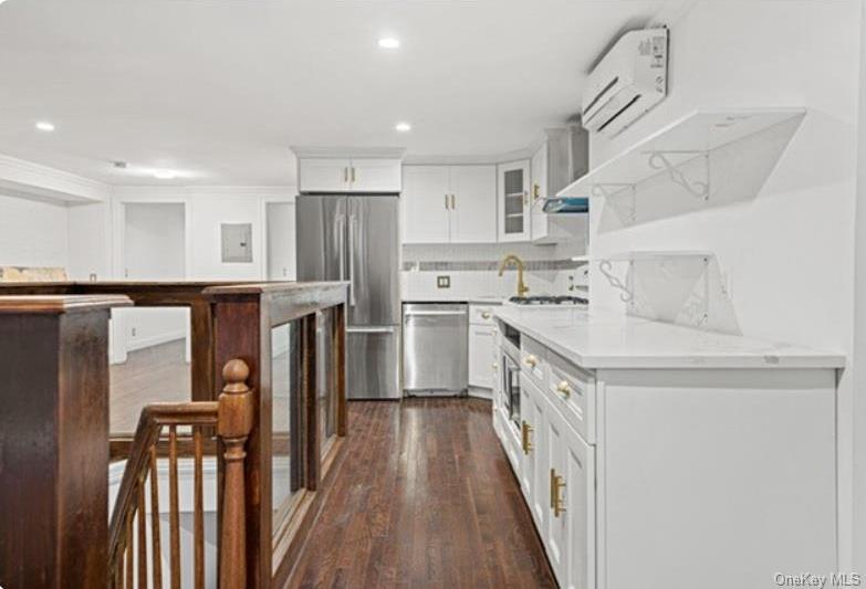 Single Family Clifton  Brooklyn, NY 11216, MLS-938797-26