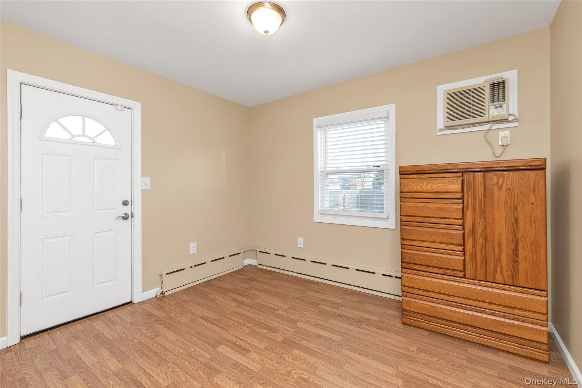 Single Family Piave  Suffolk County, NY 11757, MLS-938803-11