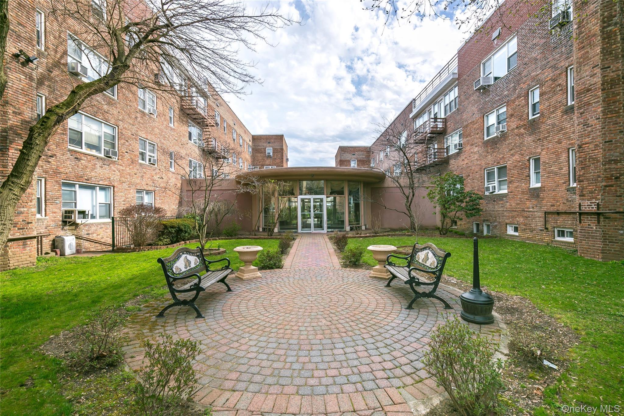 Coop Wooleys Nassau County, NY 11023, MLS-938813-19