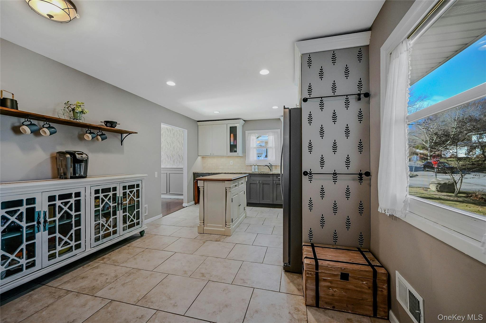 Single Family Park Suffolk County, NY 11778, MLS-938817-11