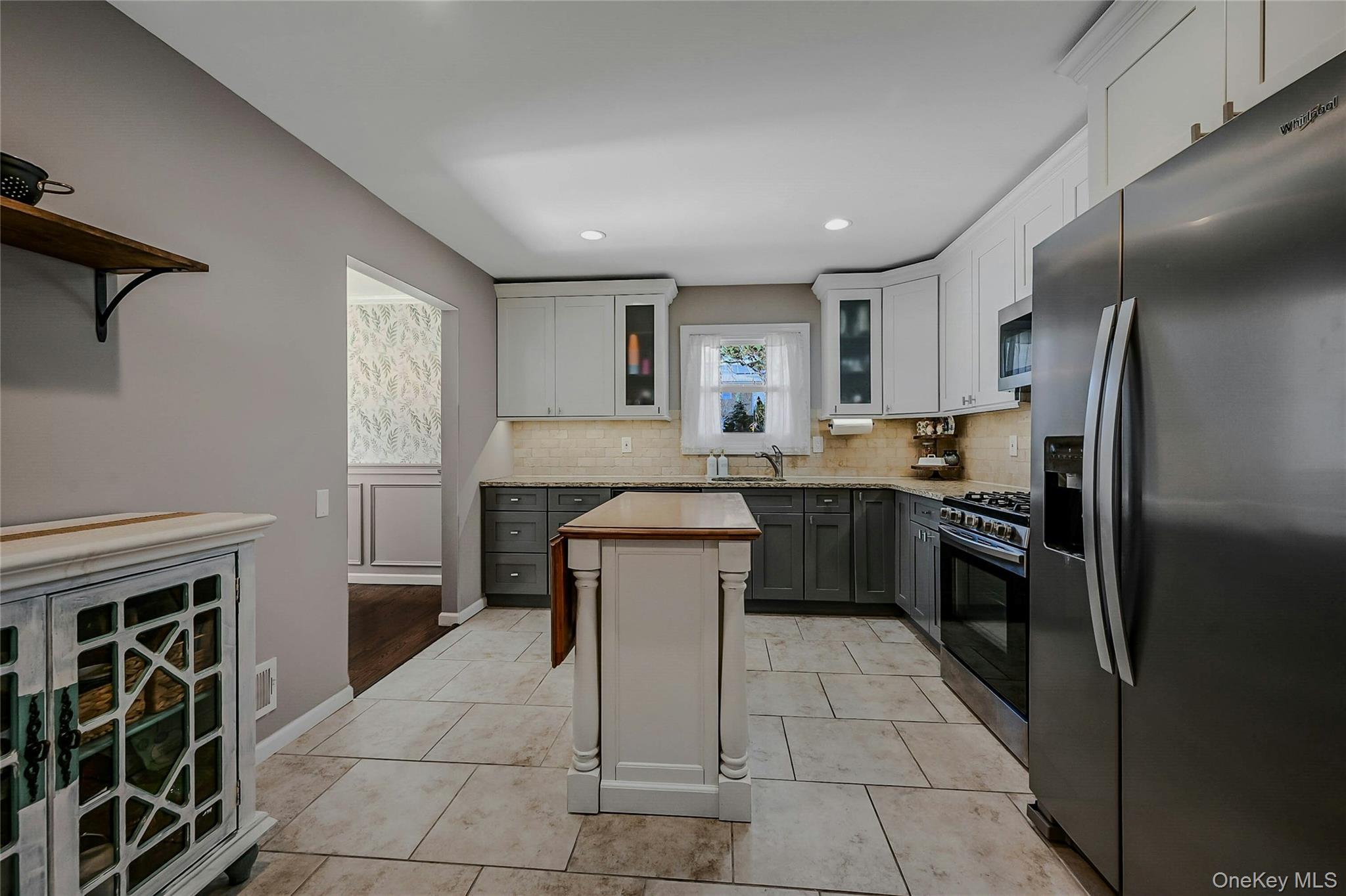 Single Family Park Suffolk County, NY 11778, MLS-938817-14