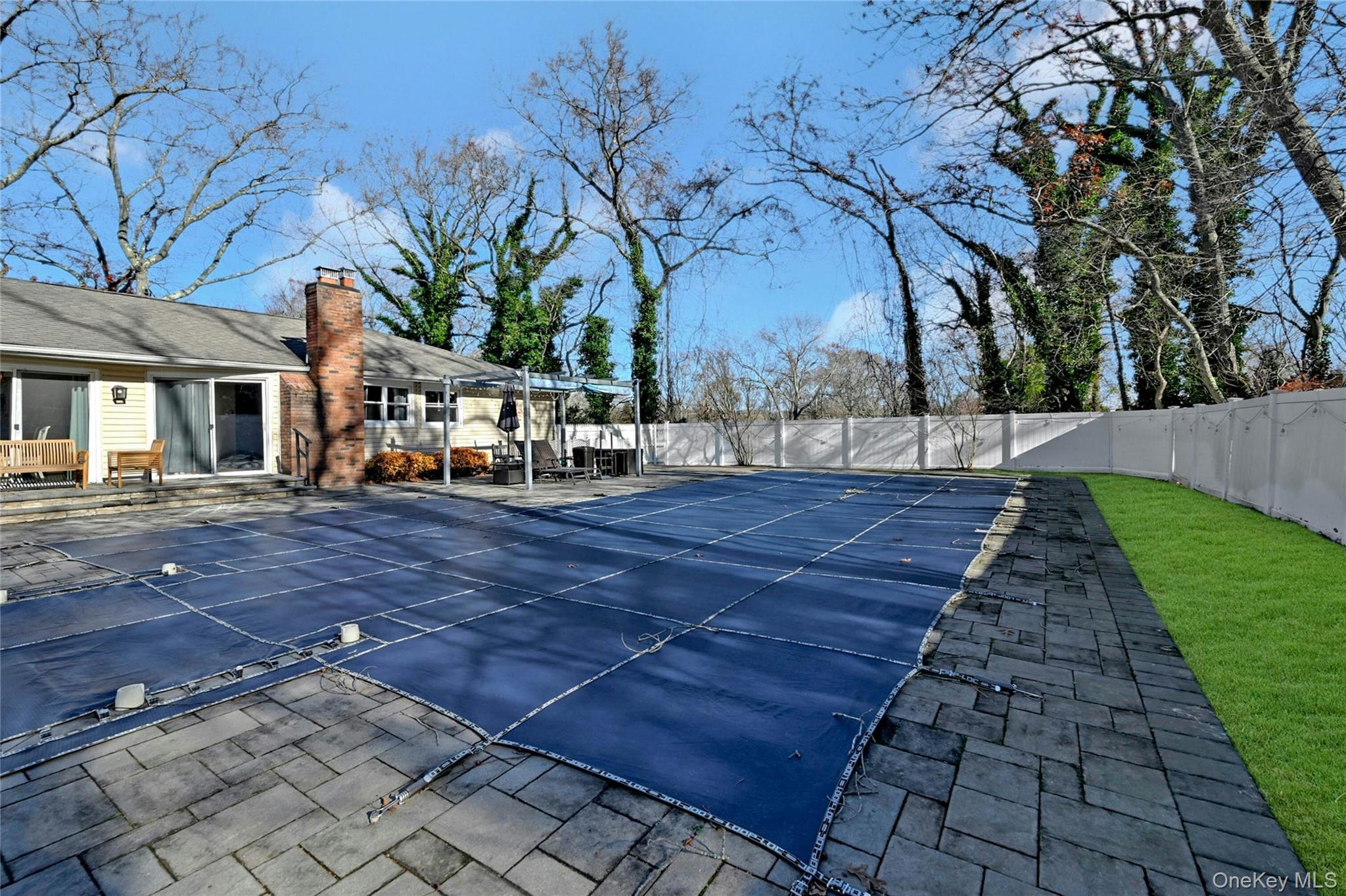 Single Family Park Suffolk County, NY 11778, MLS-938817-30