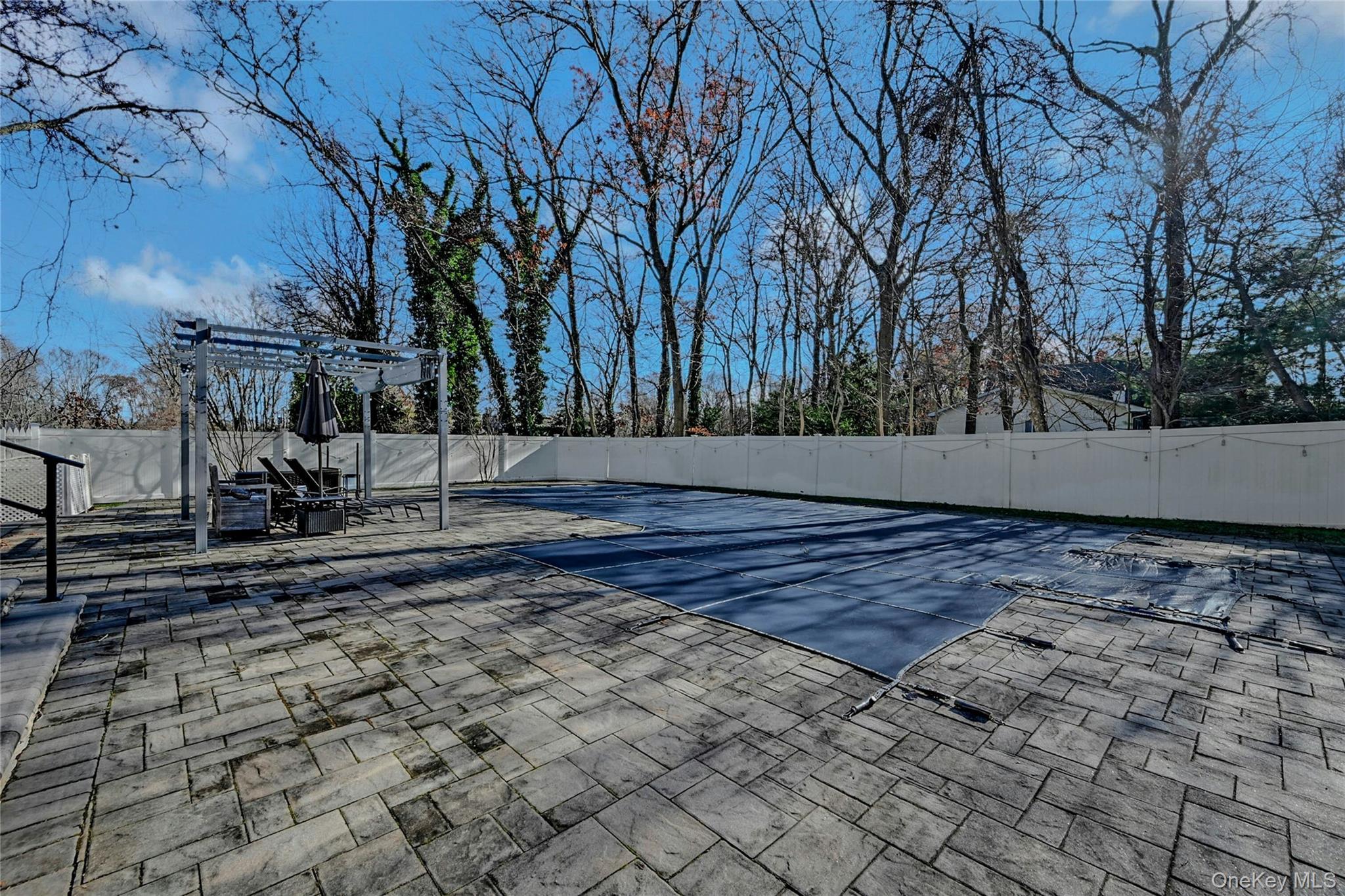 Single Family Park Suffolk County, NY 11778, MLS-938817-32