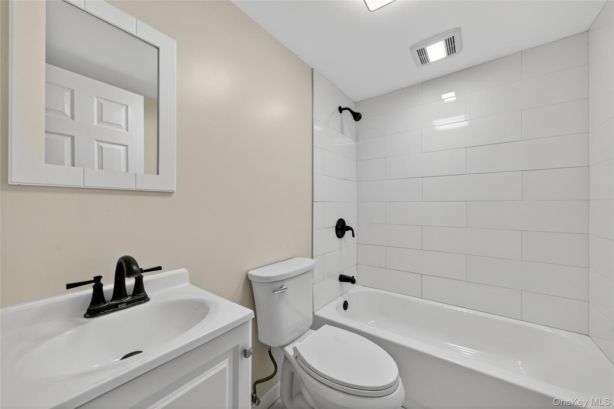 Single Family Schutt Orange County, NY 10940, MLS-938818-14