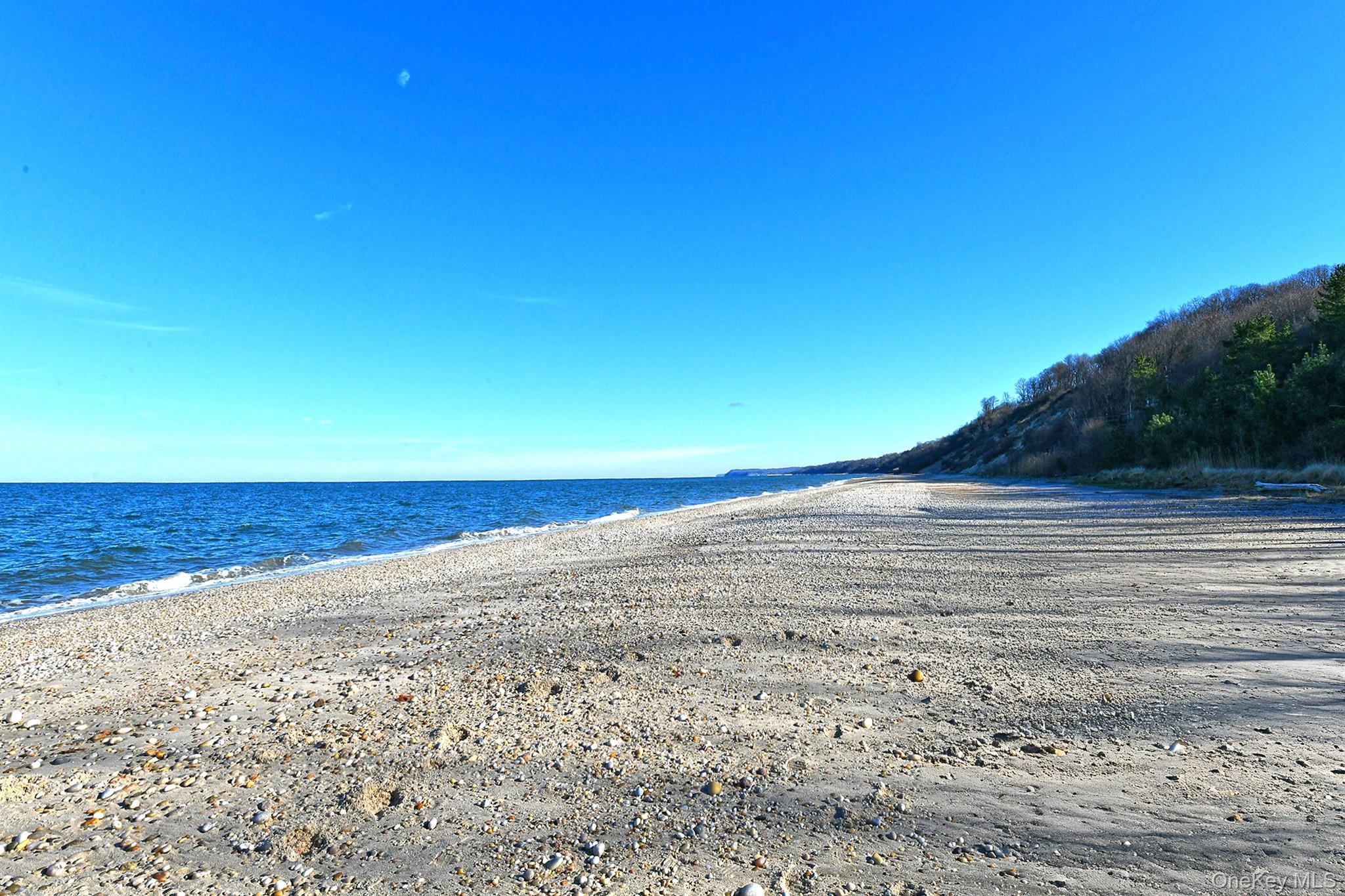 Single Family Hallock Landing  Suffolk County, NY 11778, MLS-938854-34