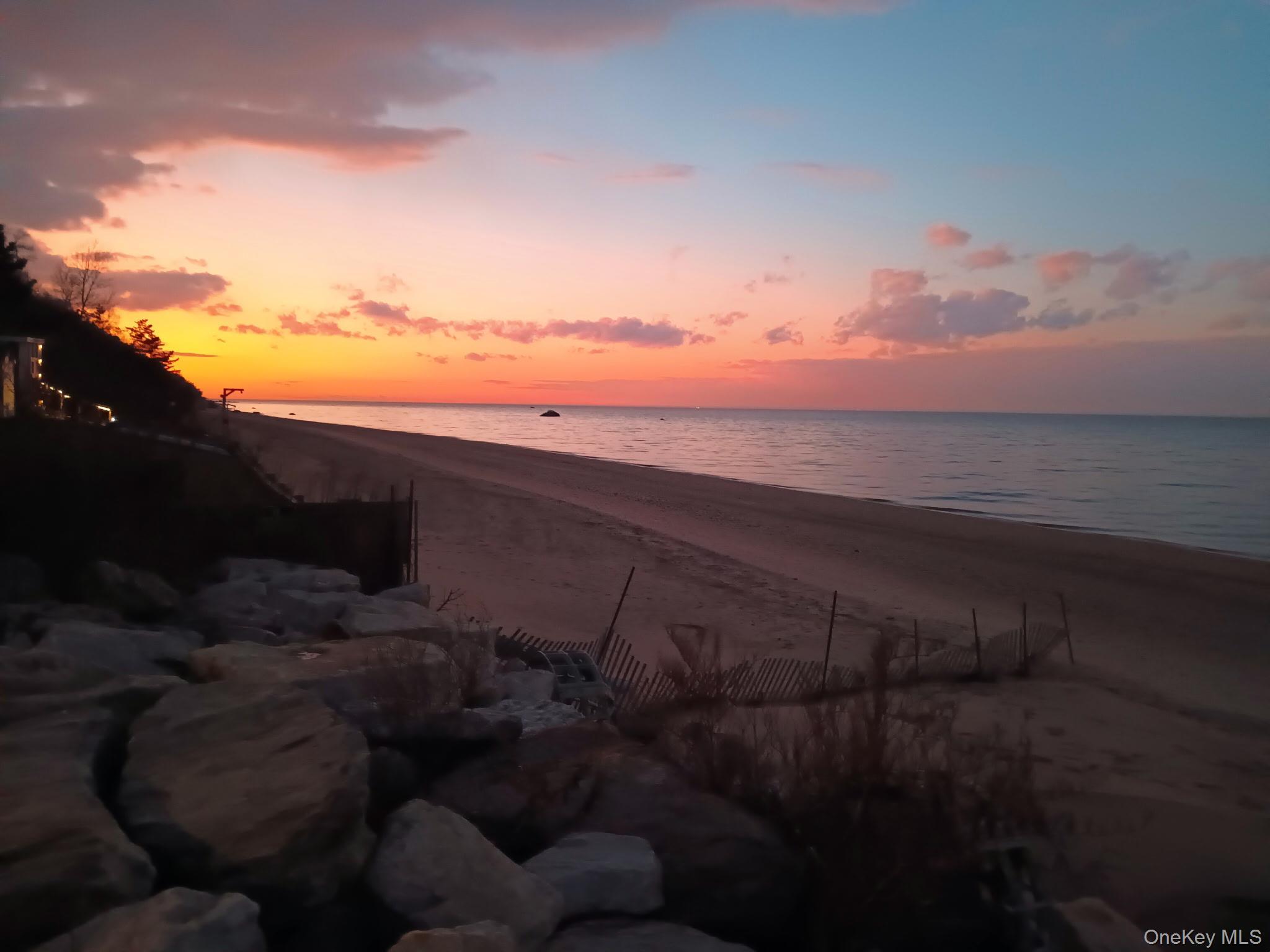 Single Family Hallock Landing  Suffolk County, NY 11778, MLS-938854-35