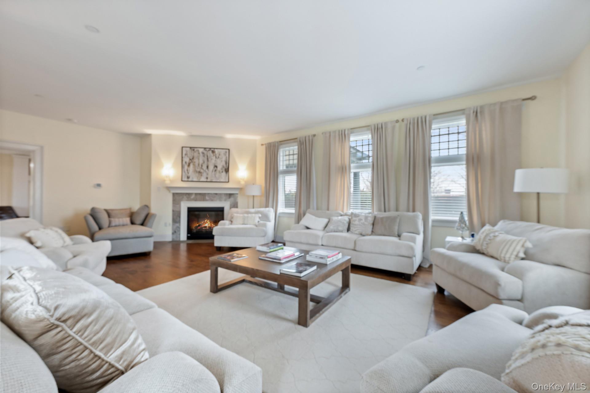 Single Family Goodridge  Bronx, NY 10471, MLS-938874-15