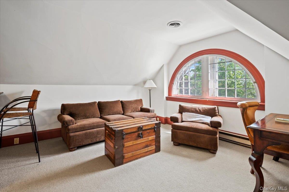 Single Family North Broadway Out Of Area, NY 12866, MLS-938881-32