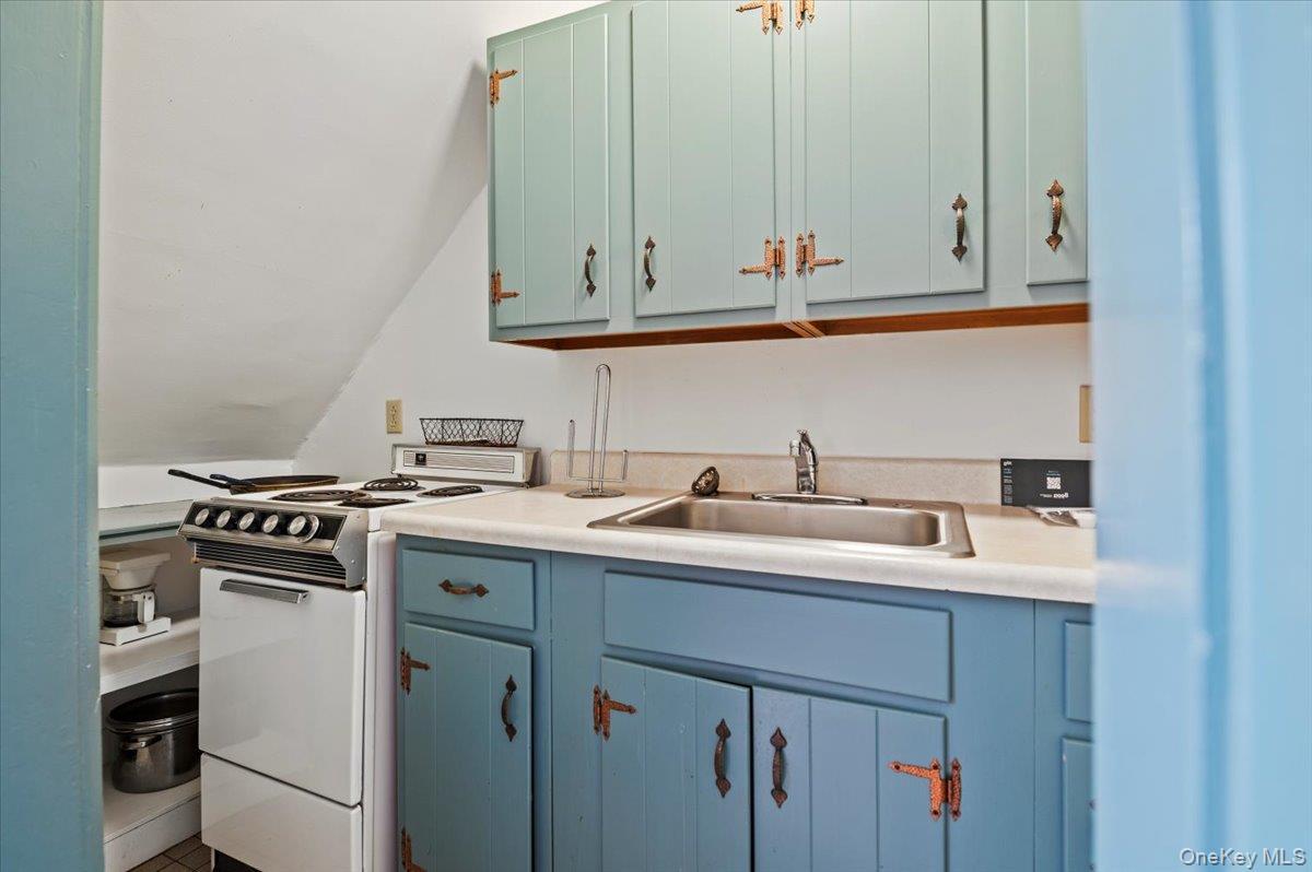 Single Family North Broadway Out Of Area, NY 12866, MLS-938881-40