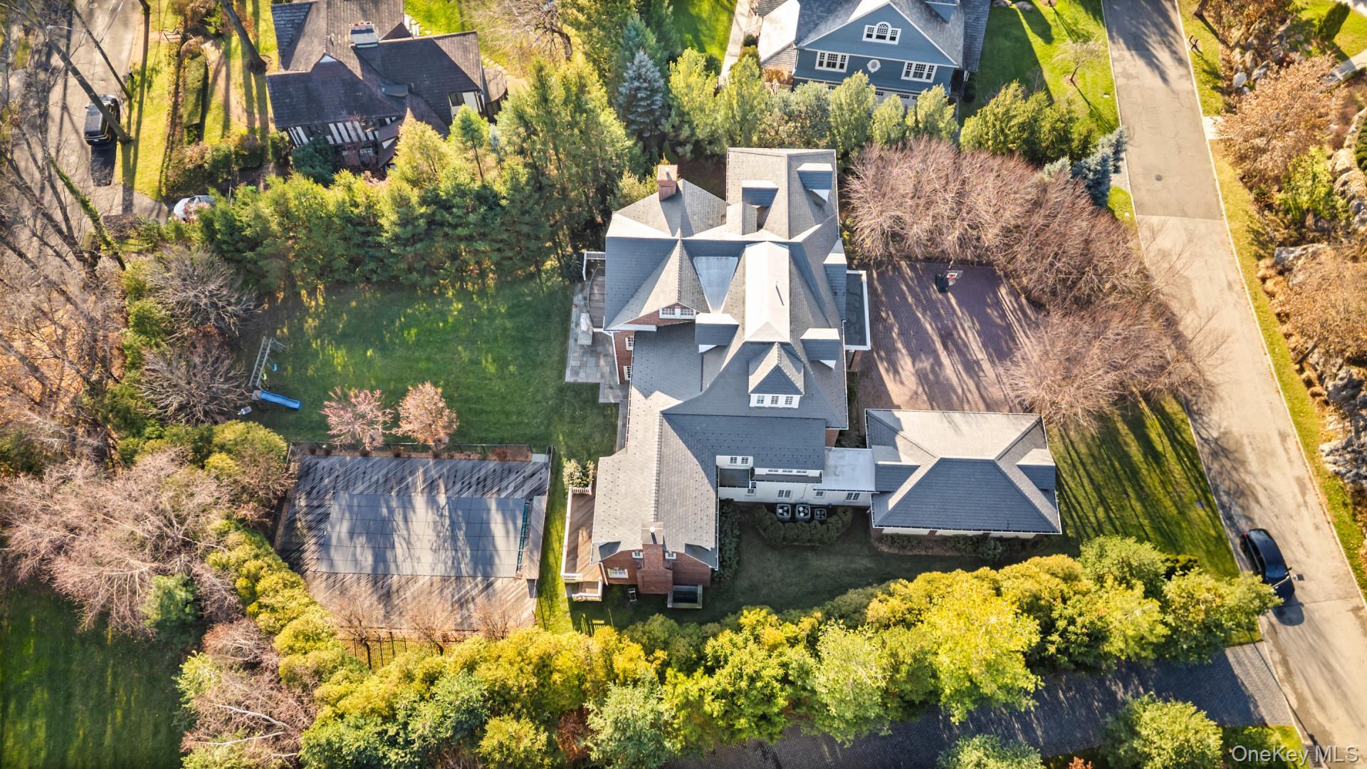 Single Family Grosvenor  Bronx, NY 10471, MLS-938886-10