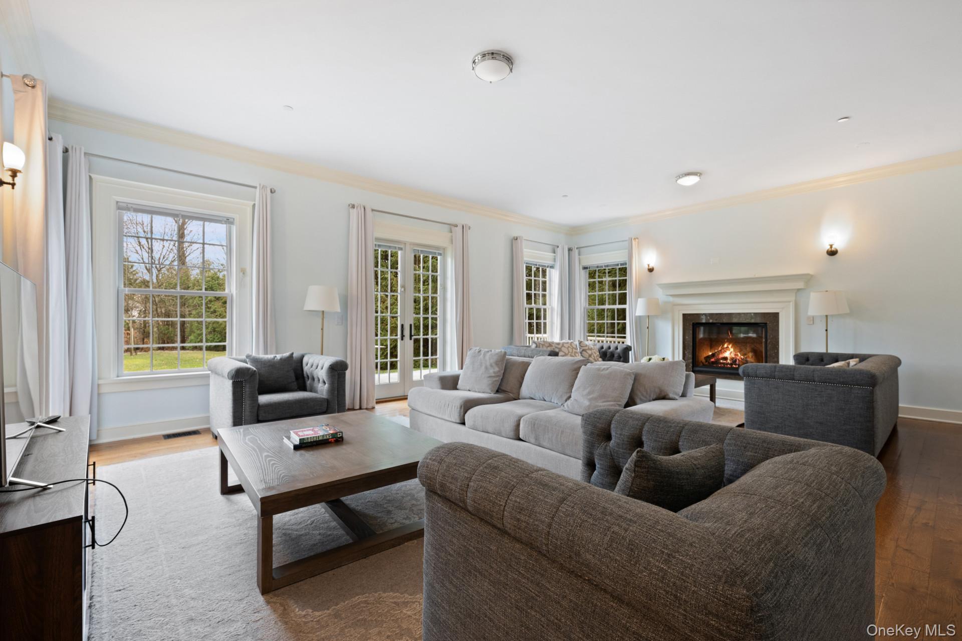 Single Family Grosvenor  Bronx, NY 10471, MLS-938886-16