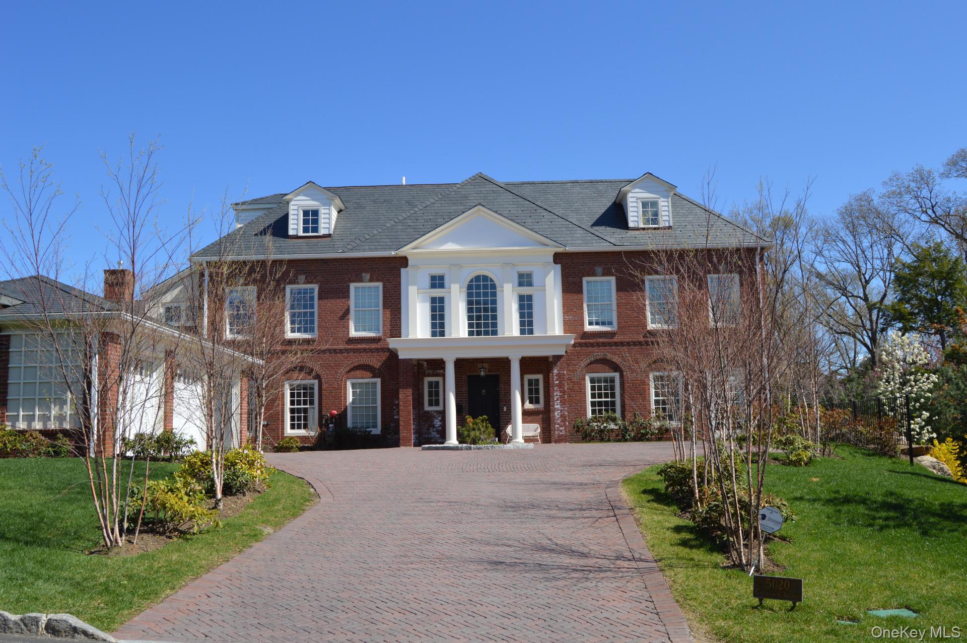 Single Family Grosvenor  Bronx, NY 10471, MLS-938886-7