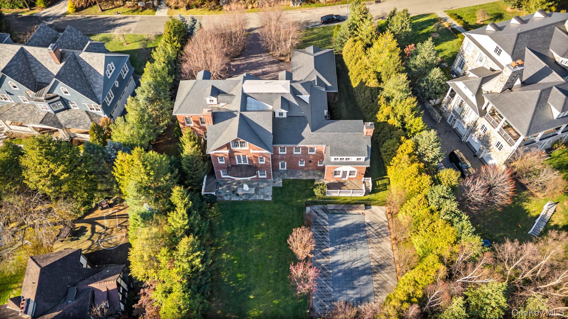 Single Family Grosvenor  Bronx, NY 10471, MLS-938886-9