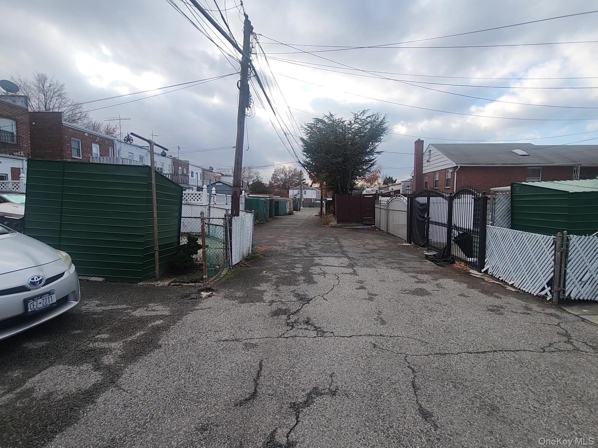 Single Family 26  Queens, NY 11358, MLS-938914-10