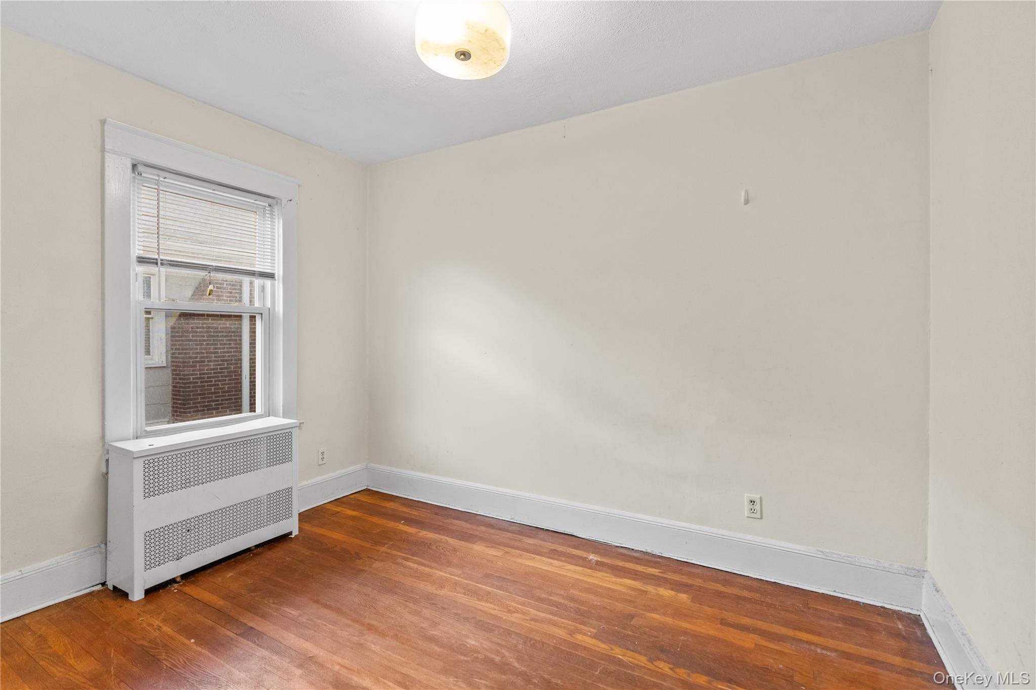 Single Family Grant Westchester County, NY 10603, MLS-938916-28