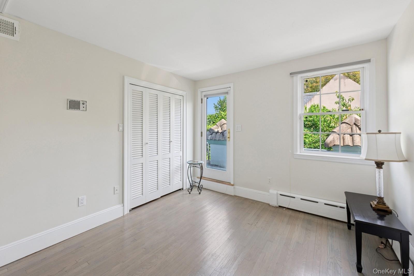 Single Family Little Neck Queens, NY 11360, MLS-938928-20