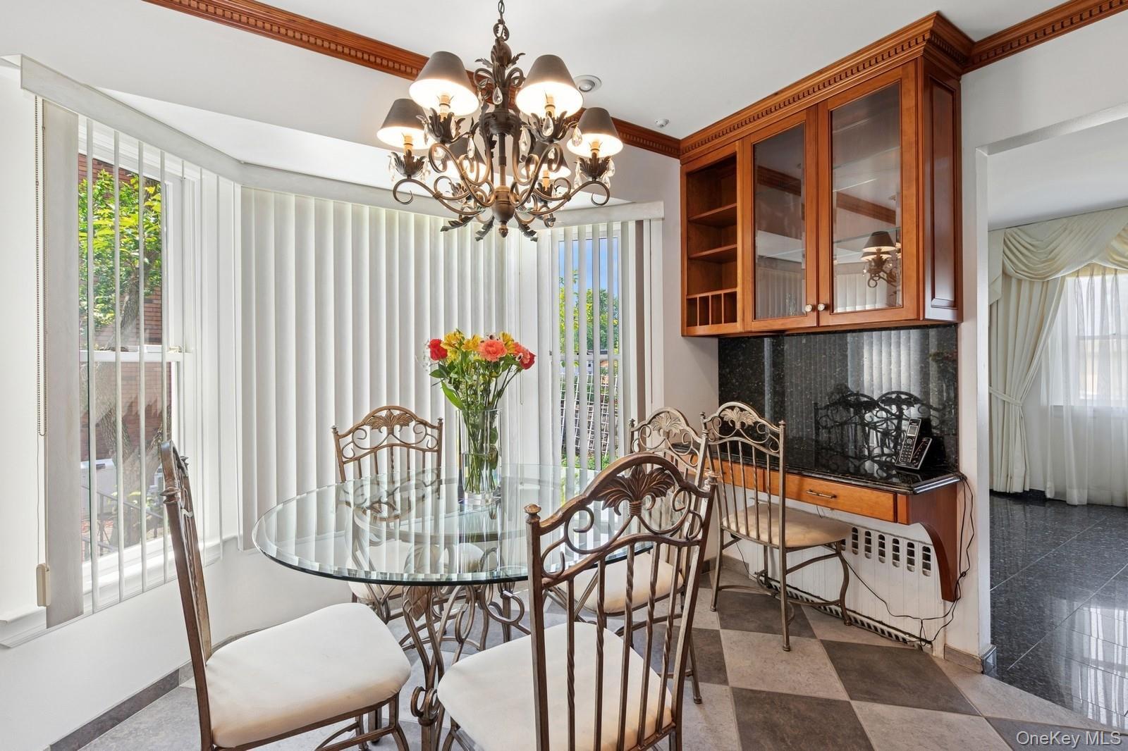 Single Family Little Neck Queens, NY 11360, MLS-938928-8