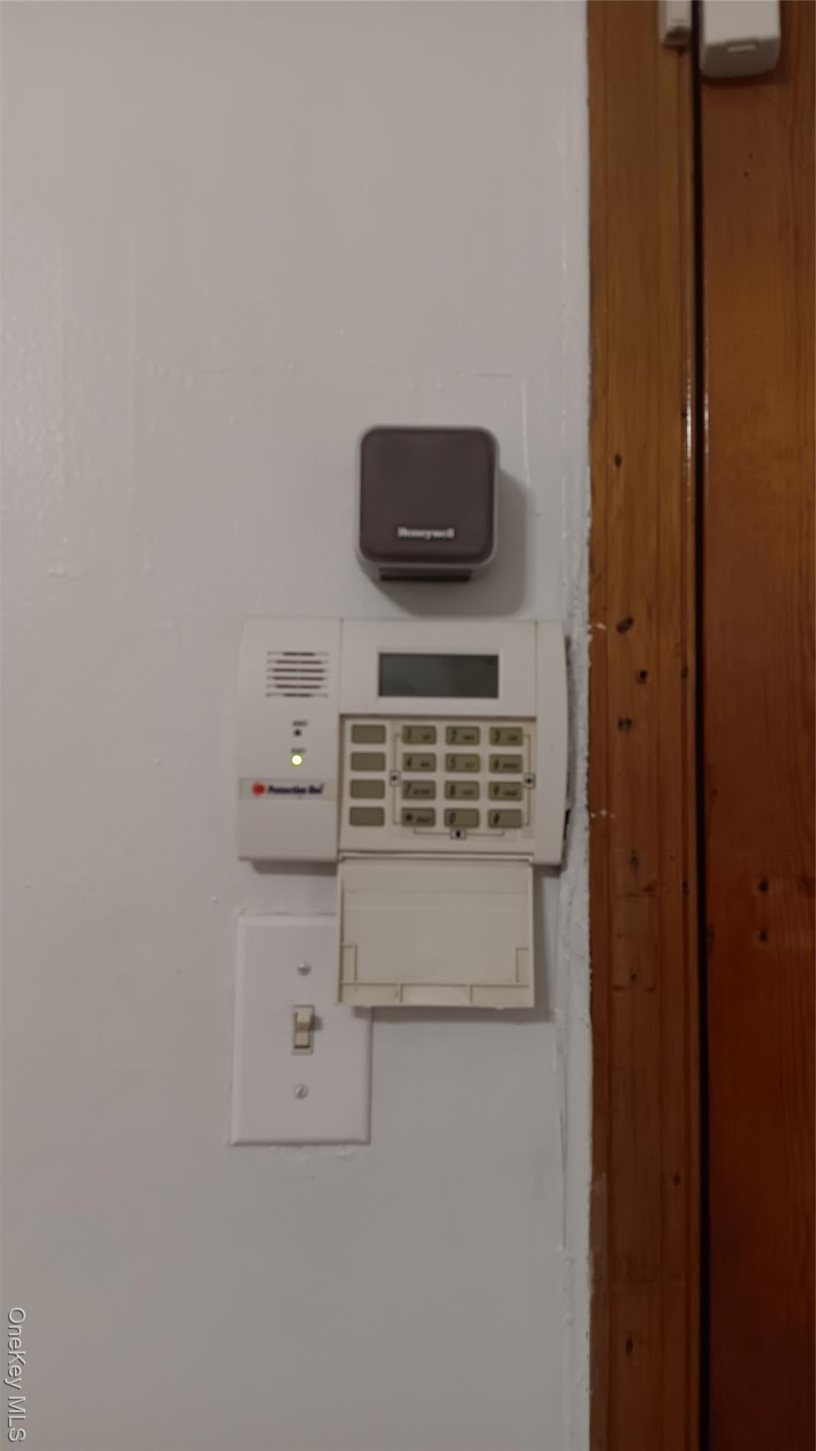 Apartment Wallace  Bronx, NY 10462, MLS-938932-16