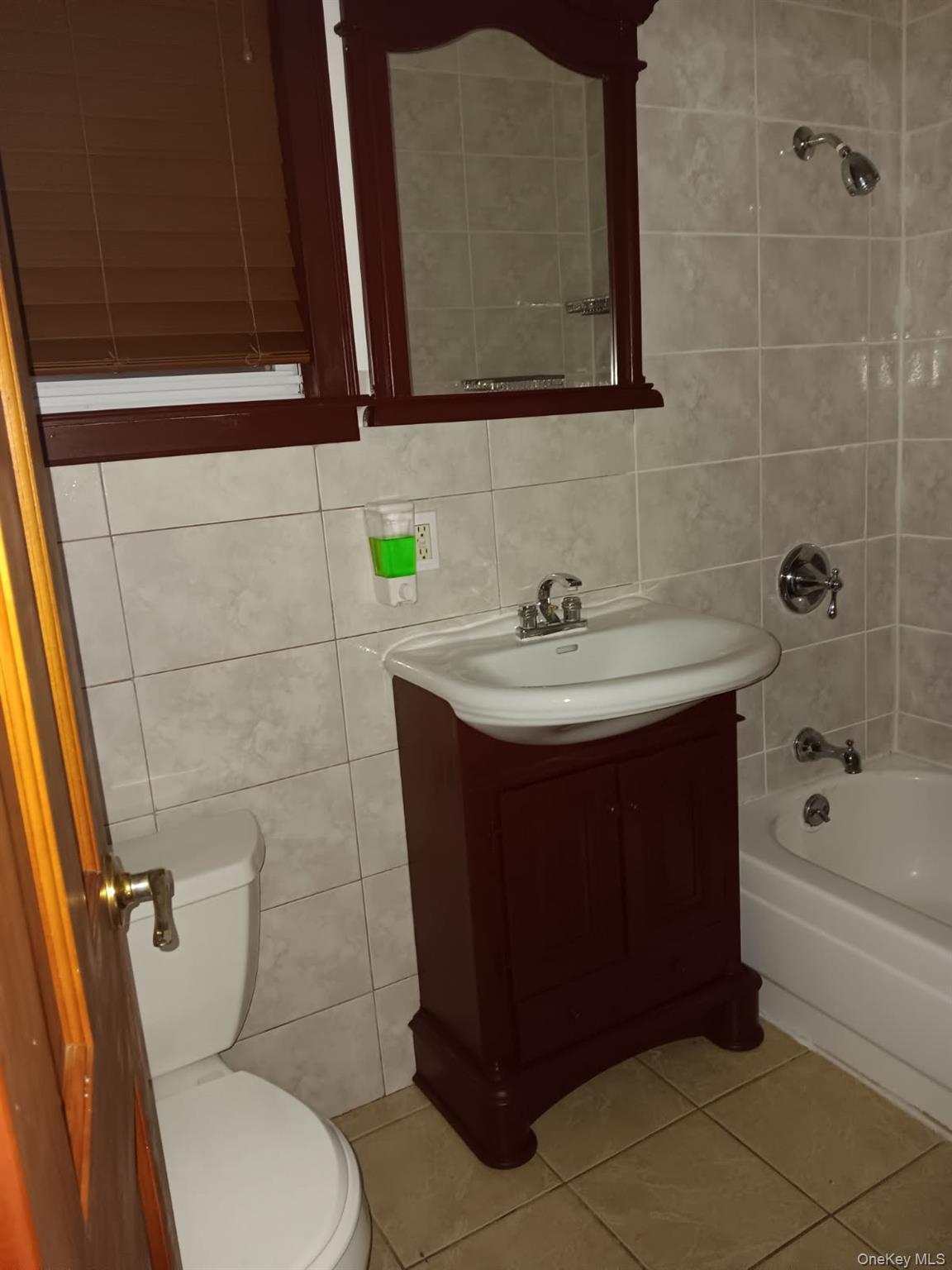 Apartment Wallace  Bronx, NY 10462, MLS-938932-18