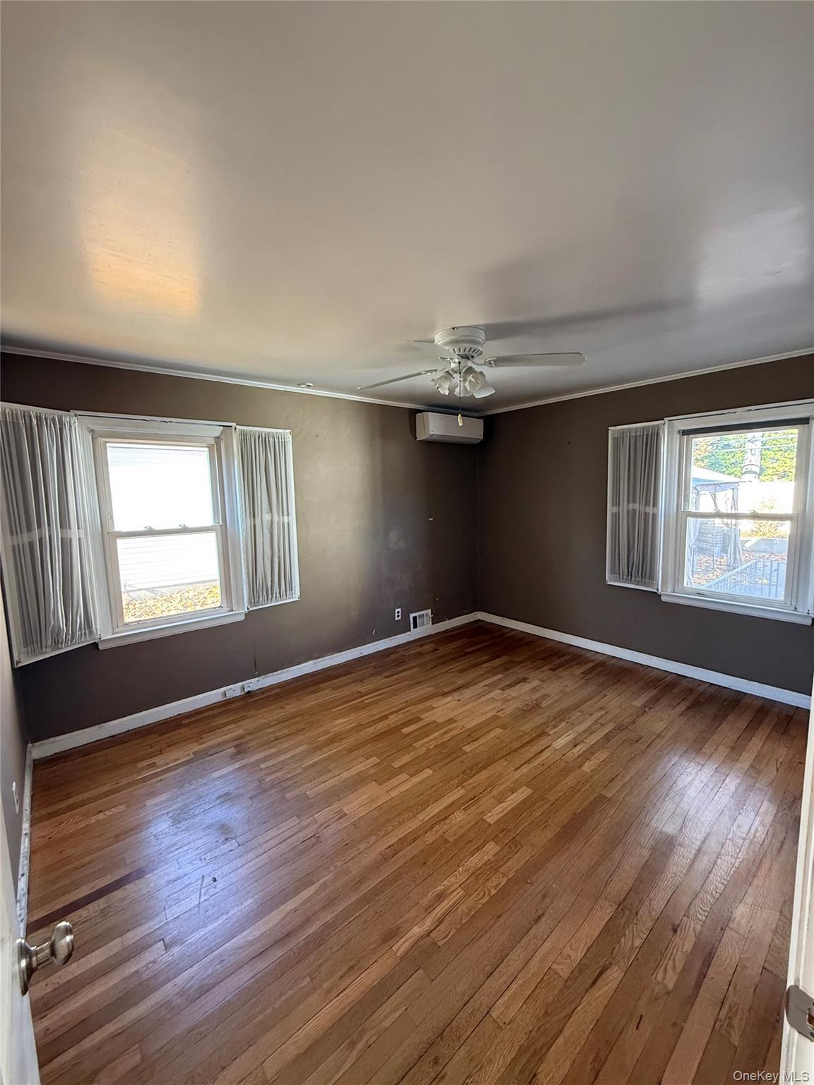 Single Family Wellington Nassau County, NY 11550, MLS-938937-10