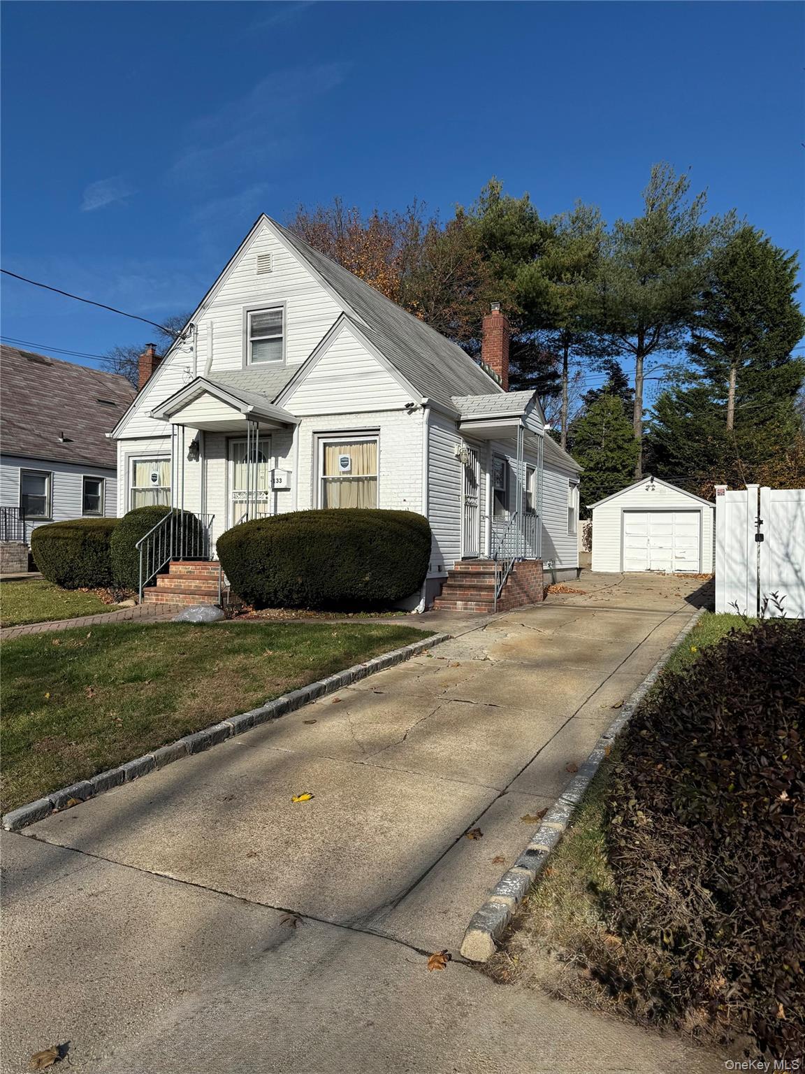 Single Family Wellington Nassau County, NY 11550, MLS-938937-2