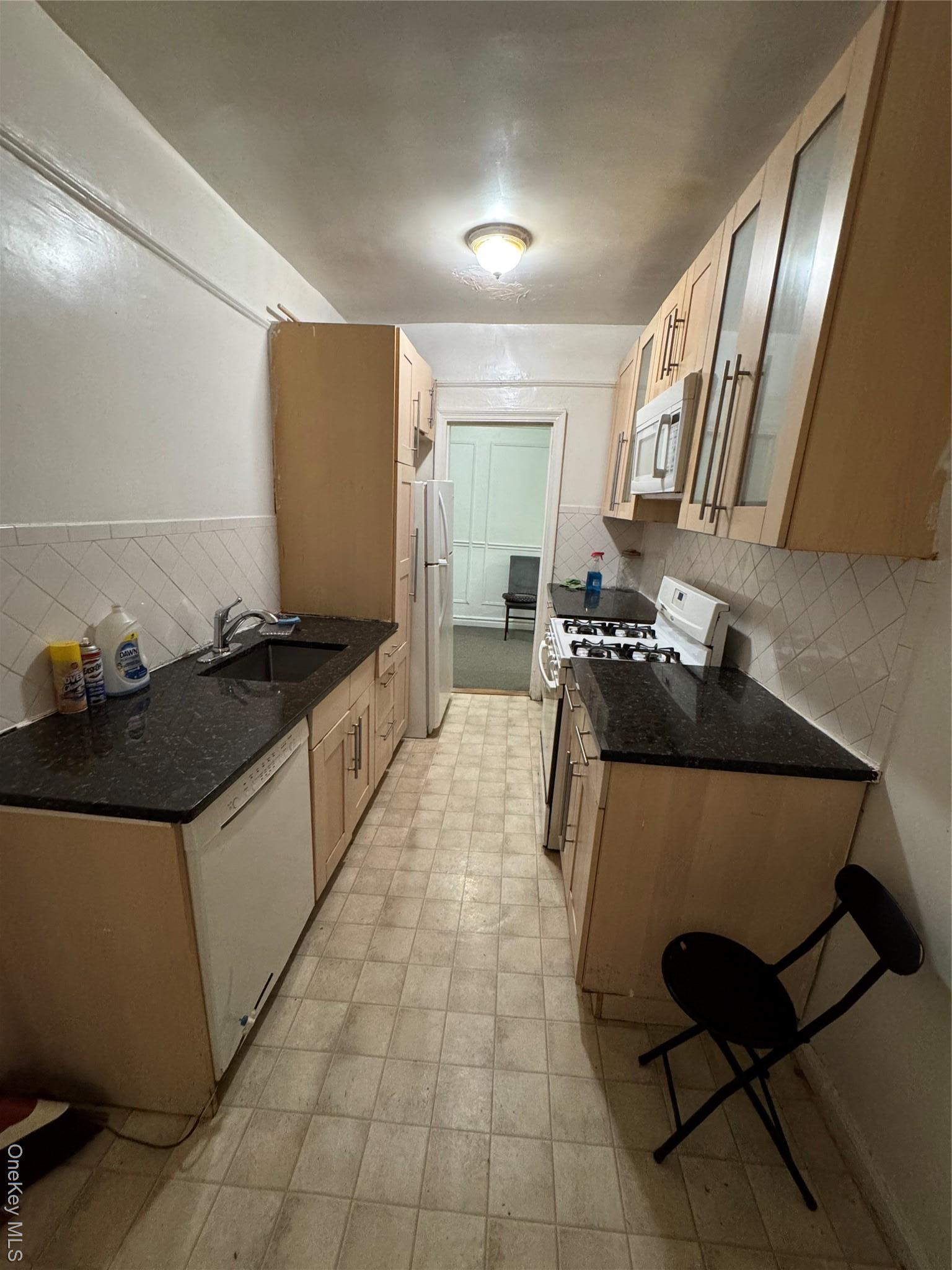 Coop Cruger  Bronx, NY 10462, MLS-938940-12