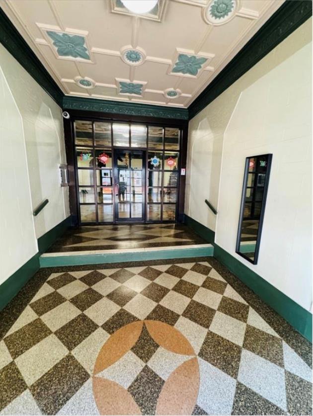 Coop Cruger  Bronx, NY 10462, MLS-938940-4